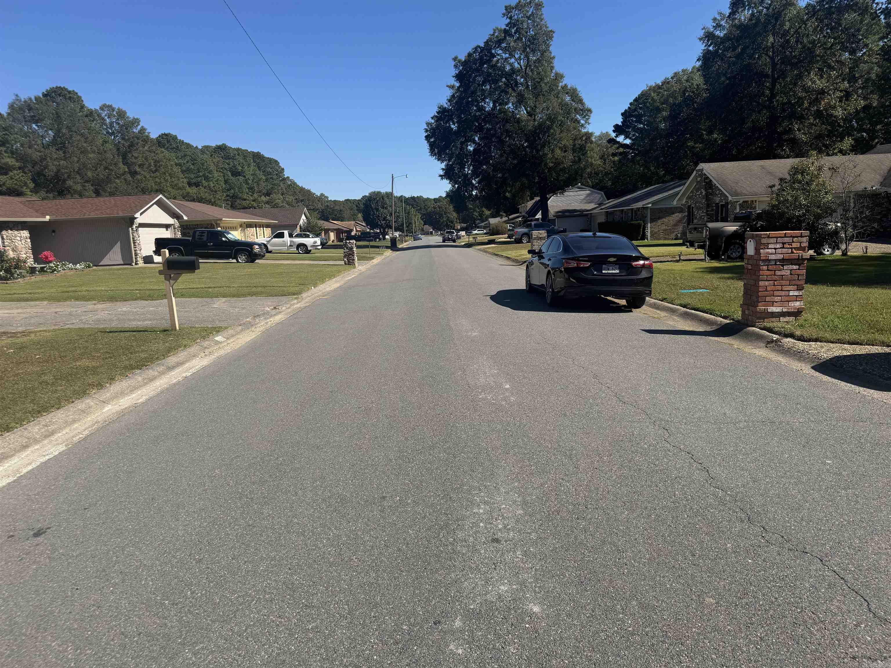 6711 Woodfield  Little Rock, AR