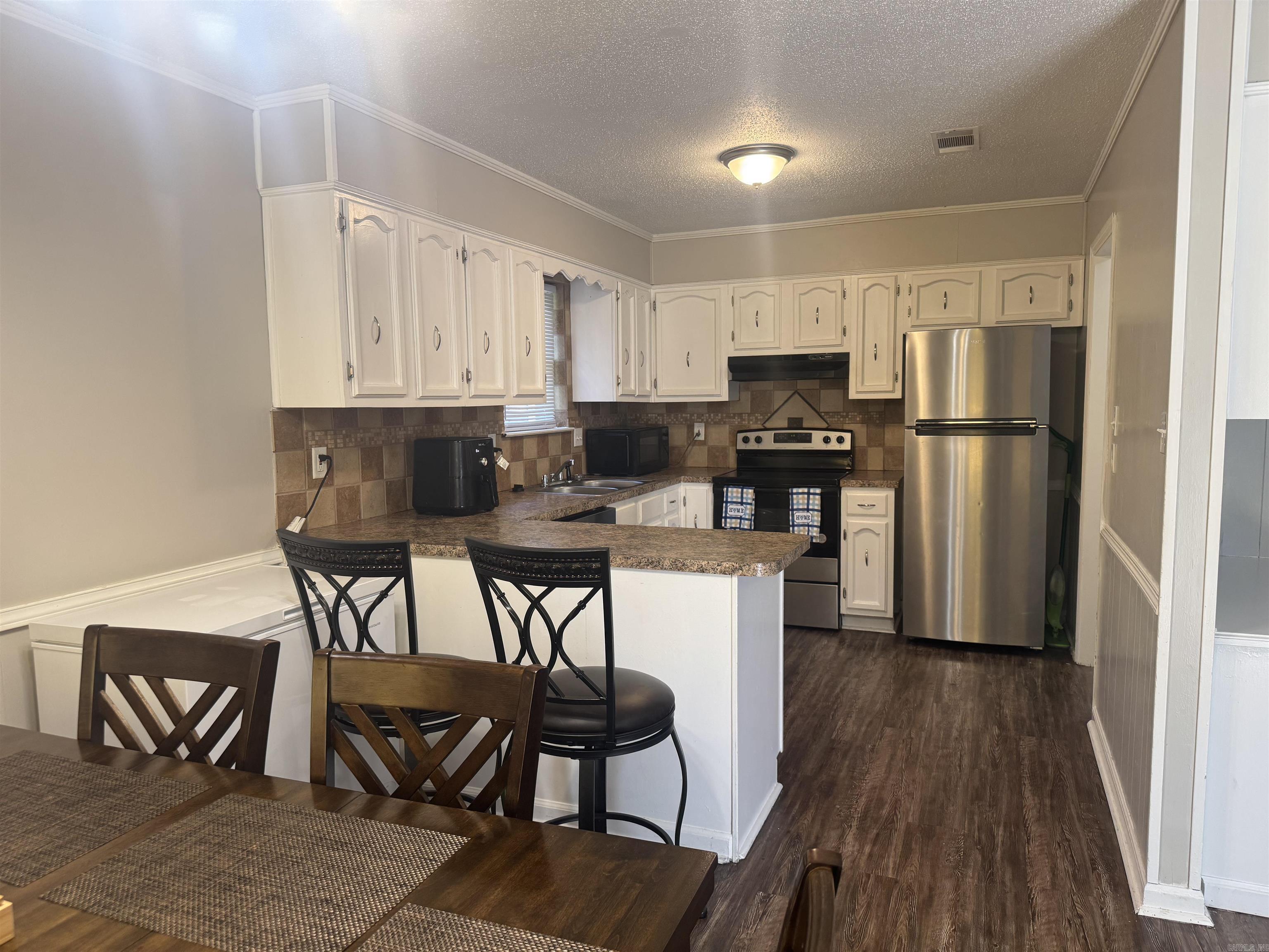 6711 Woodfield  Little Rock, AR