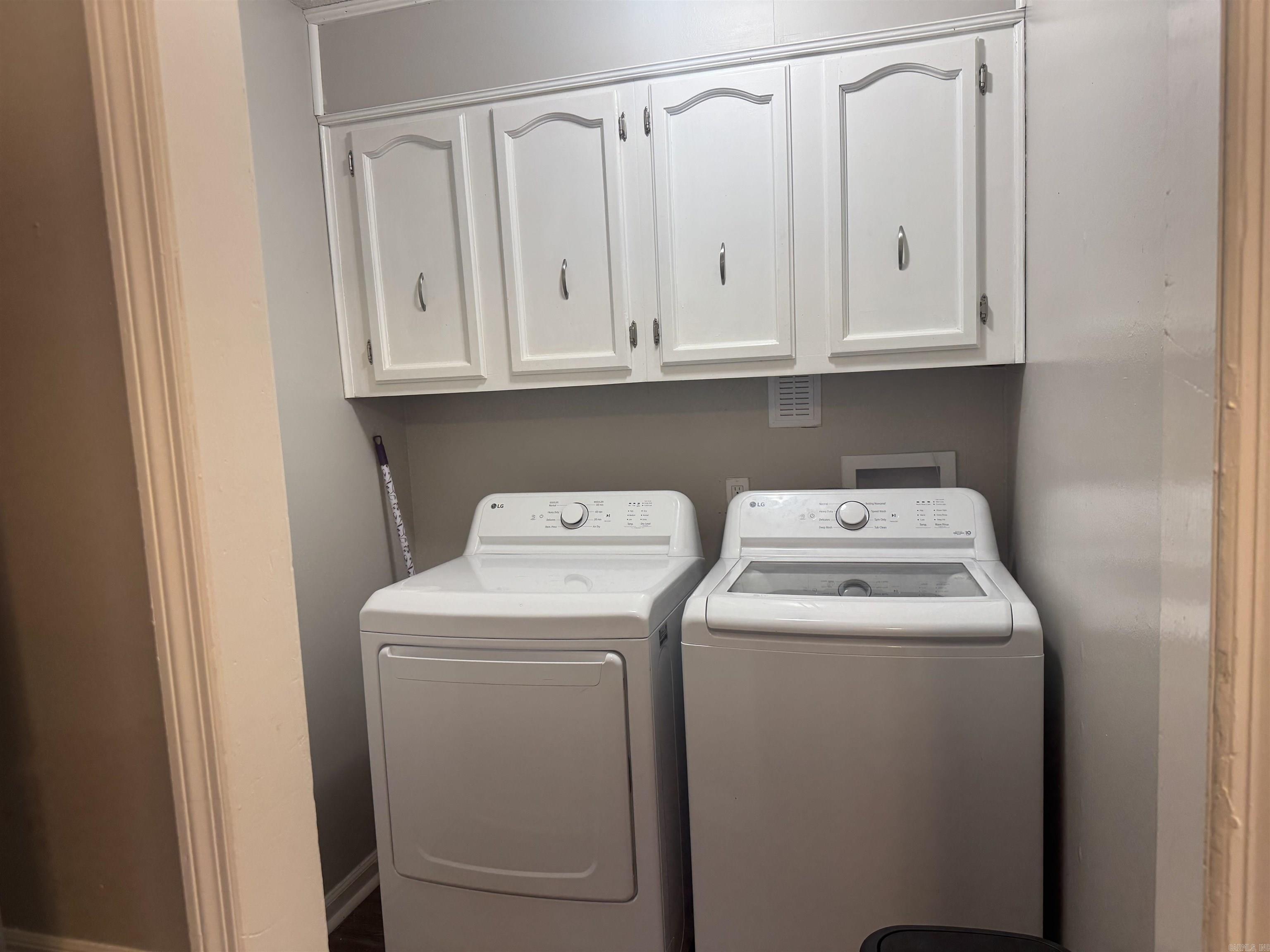 6711 Woodfield  Little Rock, AR