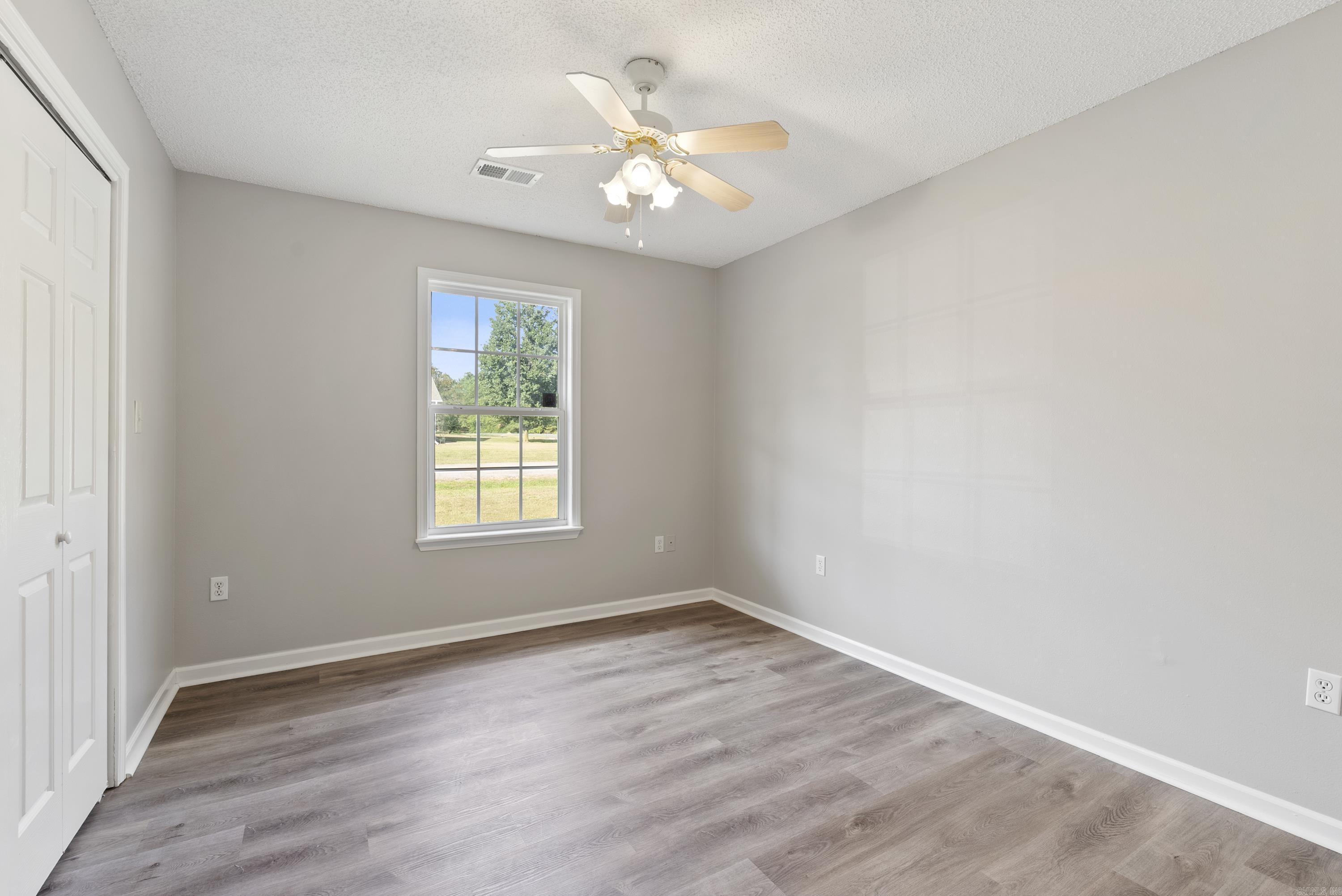 1801 Birchwood Dr Beebe, AR 72012