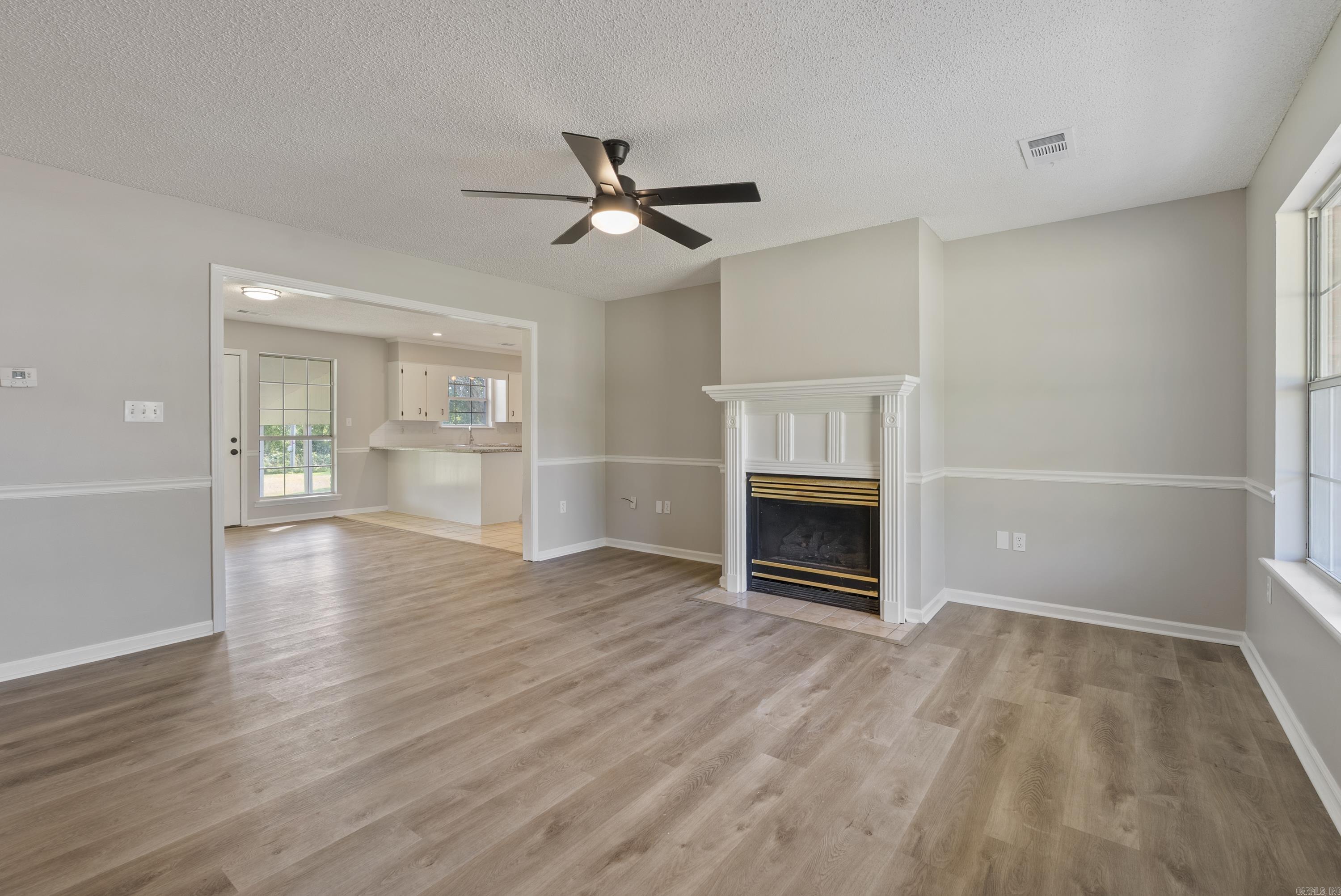 1801 Birchwood Dr Beebe, AR 72012