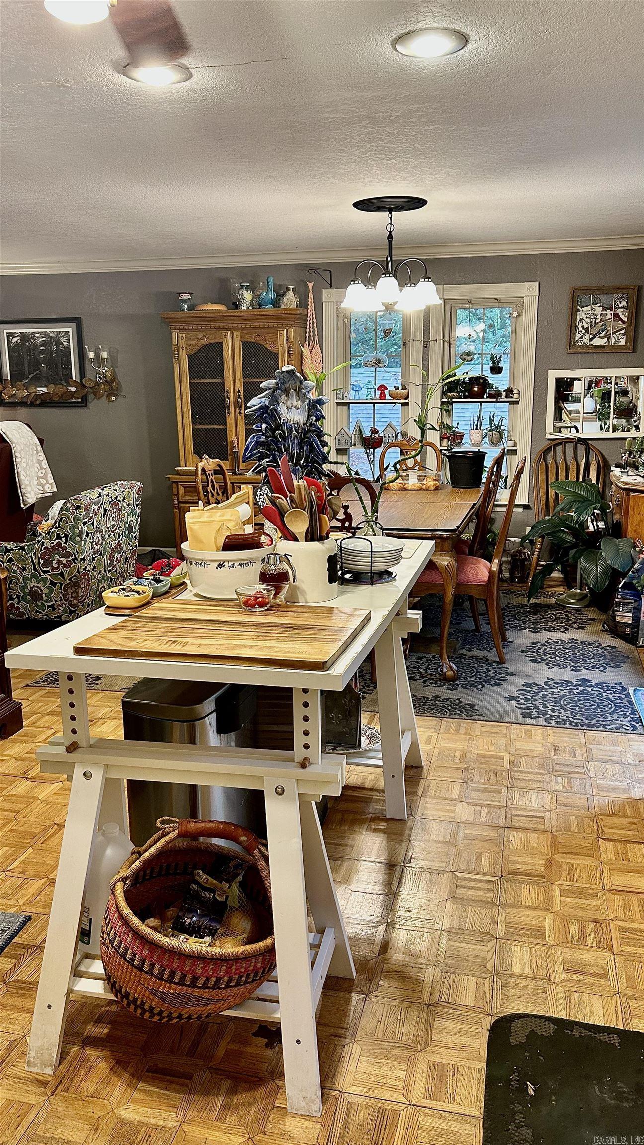 1304 Country Manor Lane Jonesboro, AR 72404