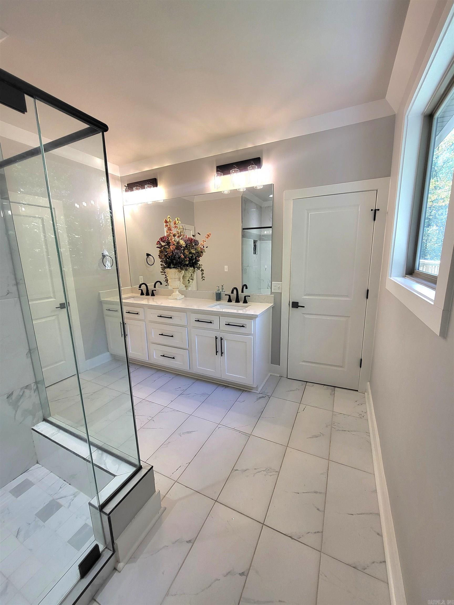 814 Atkins Road Little Rock, AR 72211