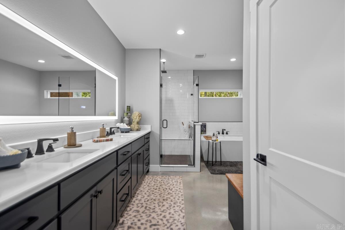 4133 Brody Crossing Benton, AR 72015