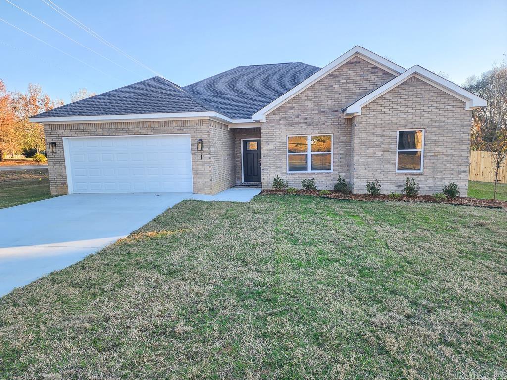 1  Lewis Loop  Greenbrier, AR