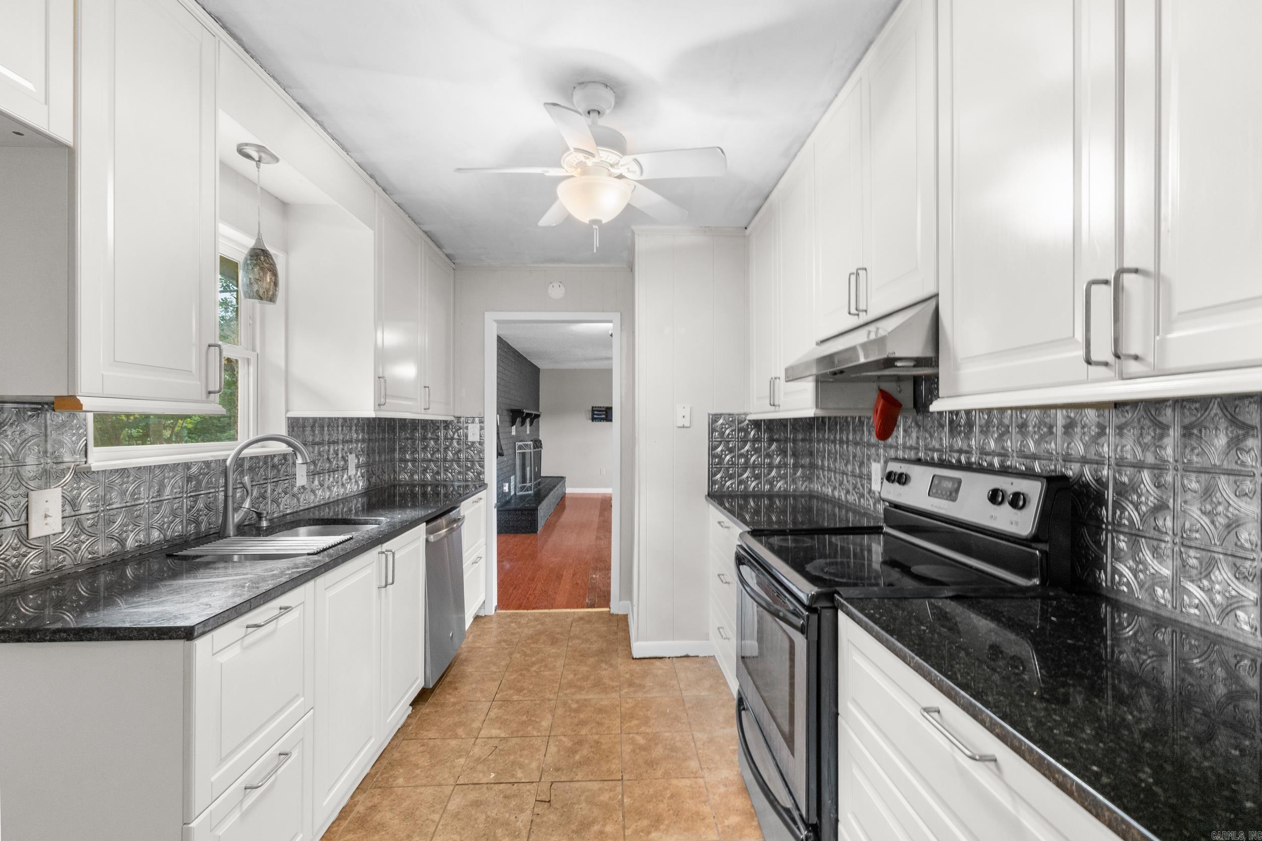 729 Swinging Bridge Rd Beebe, AR 72012