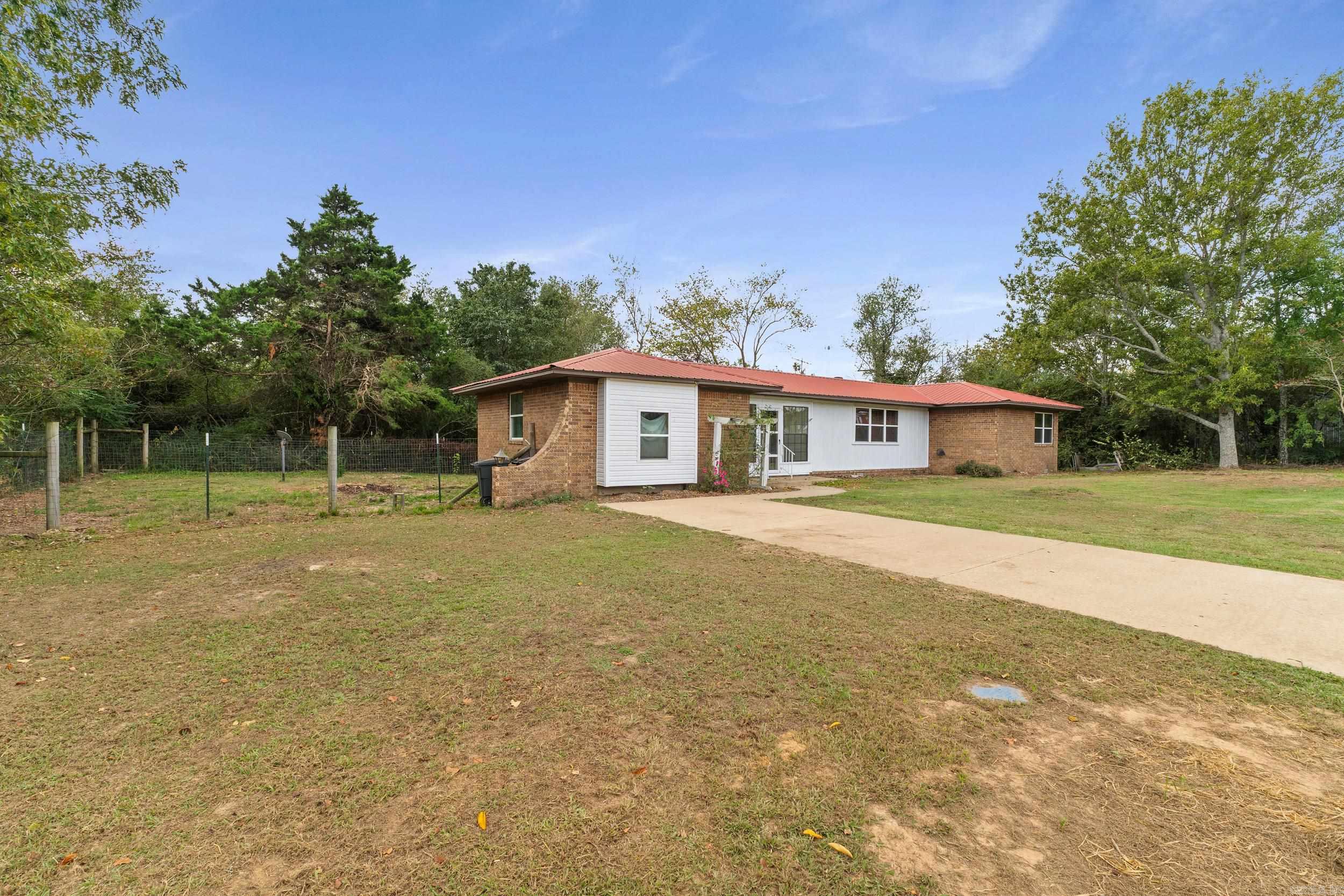 729 Swinging Bridge Rd Beebe, AR 72012