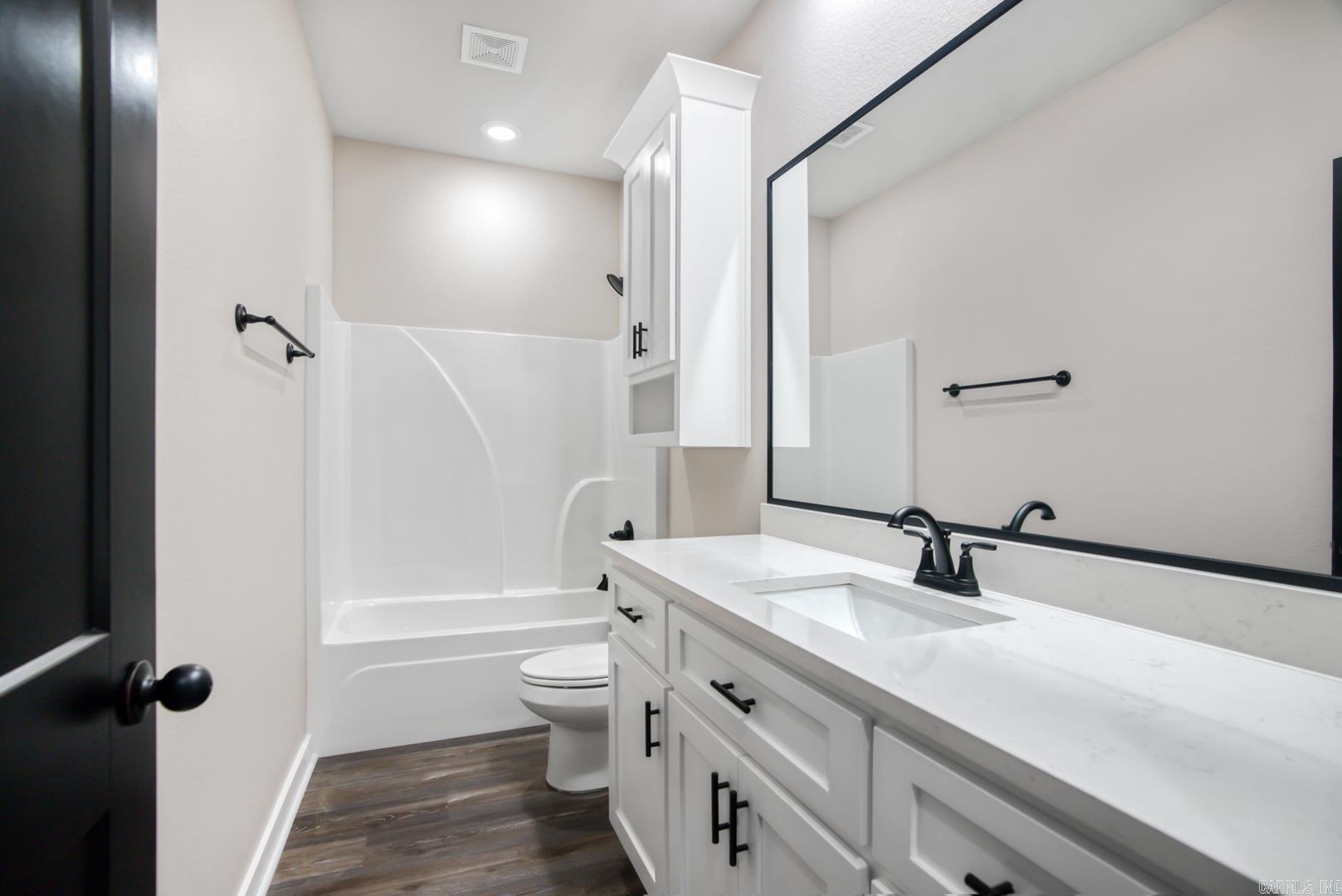 8 Kings Road Cabot, AR 72023