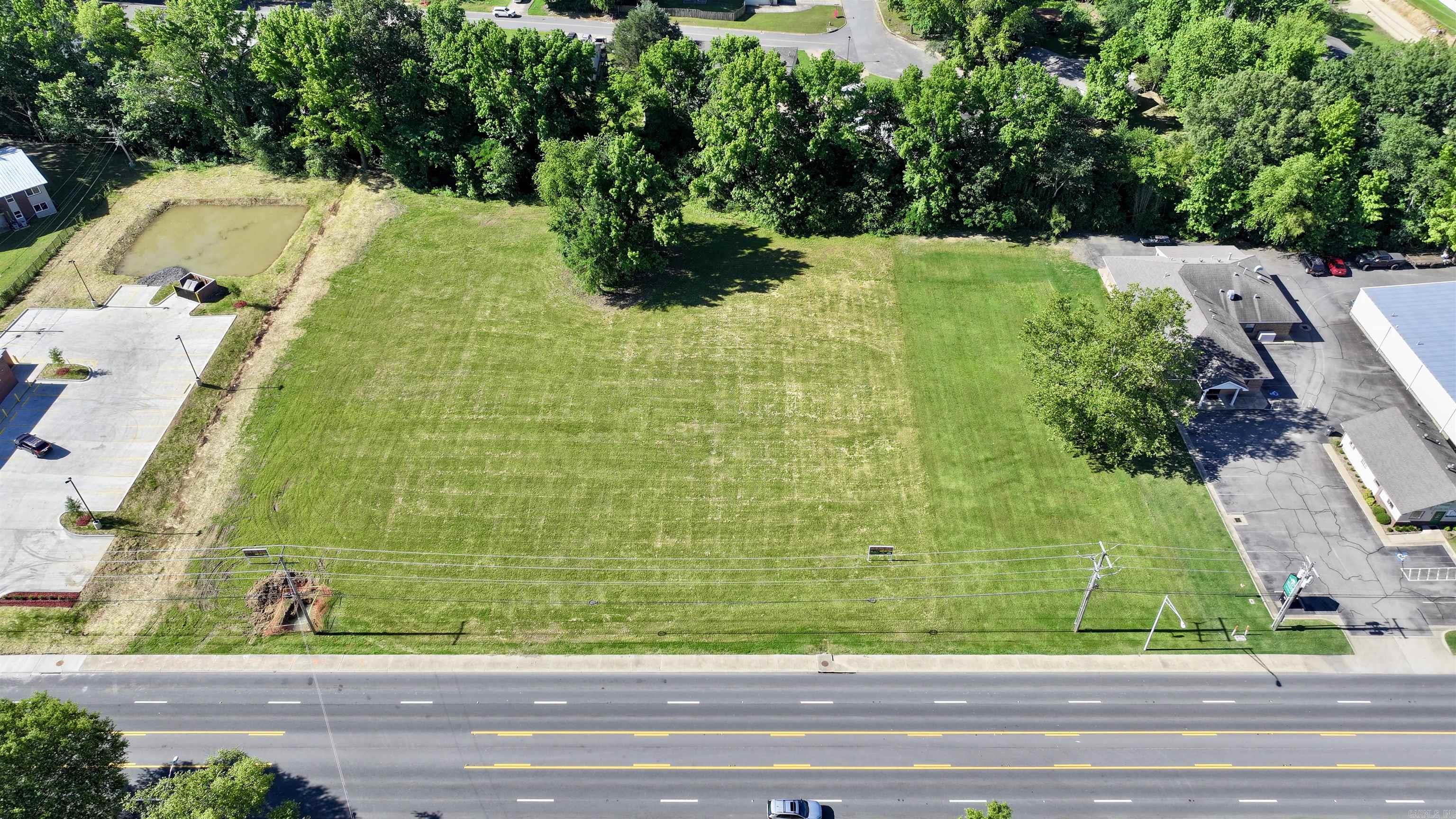 00-Lot B W BEEBE CAPPS  Searcy, AR