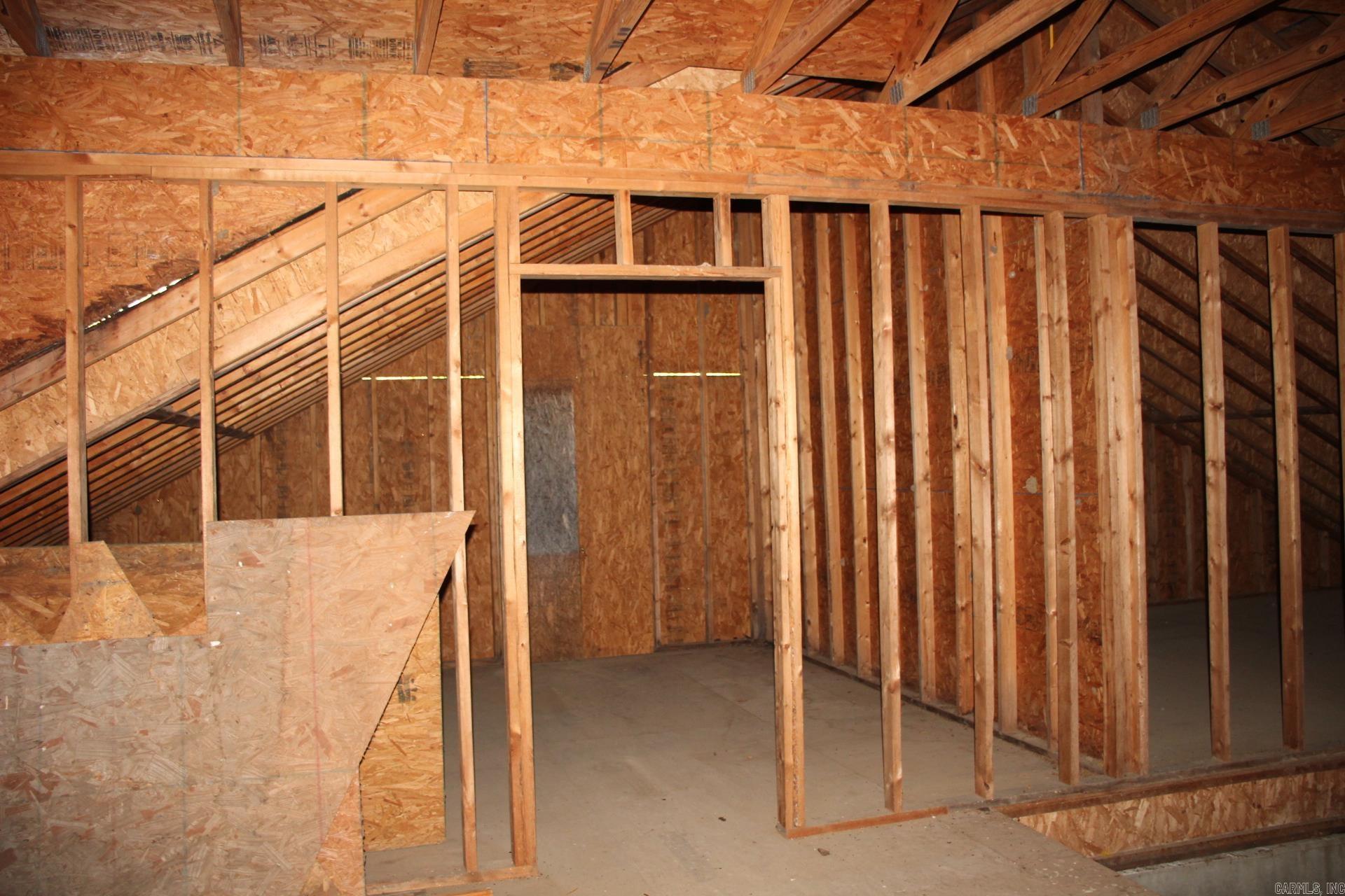 315 W 4th  Yellville, AR