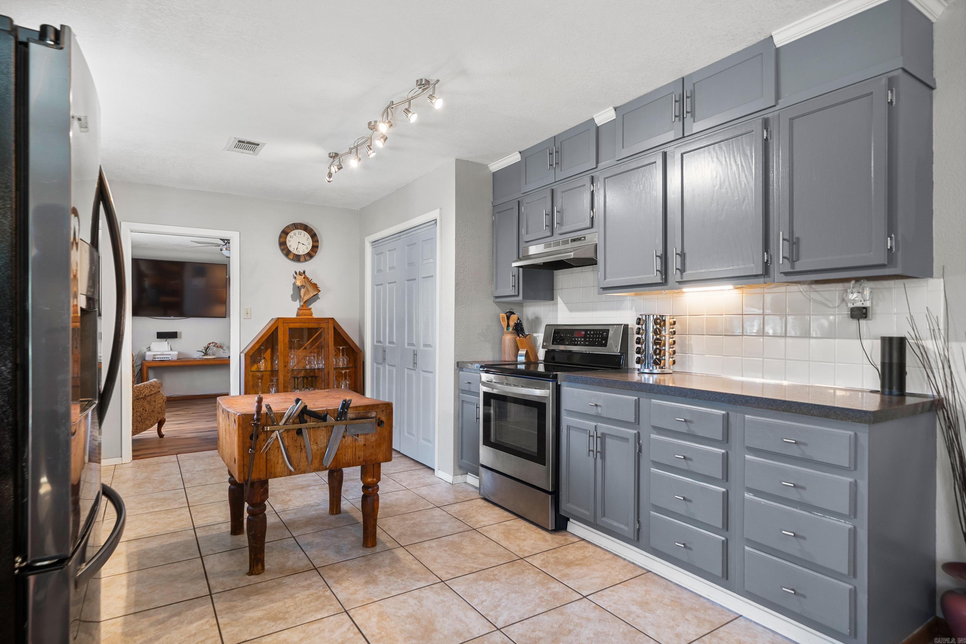 209 Fortress Lane Hot Springs, AR 71913