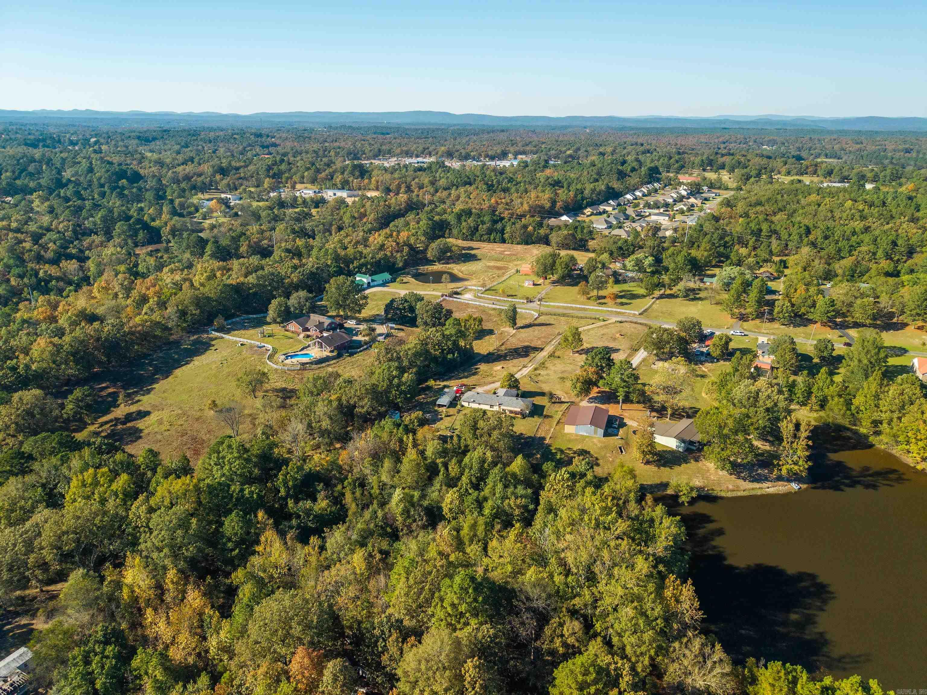 209 Fortress Lane Hot Springs, AR 71913