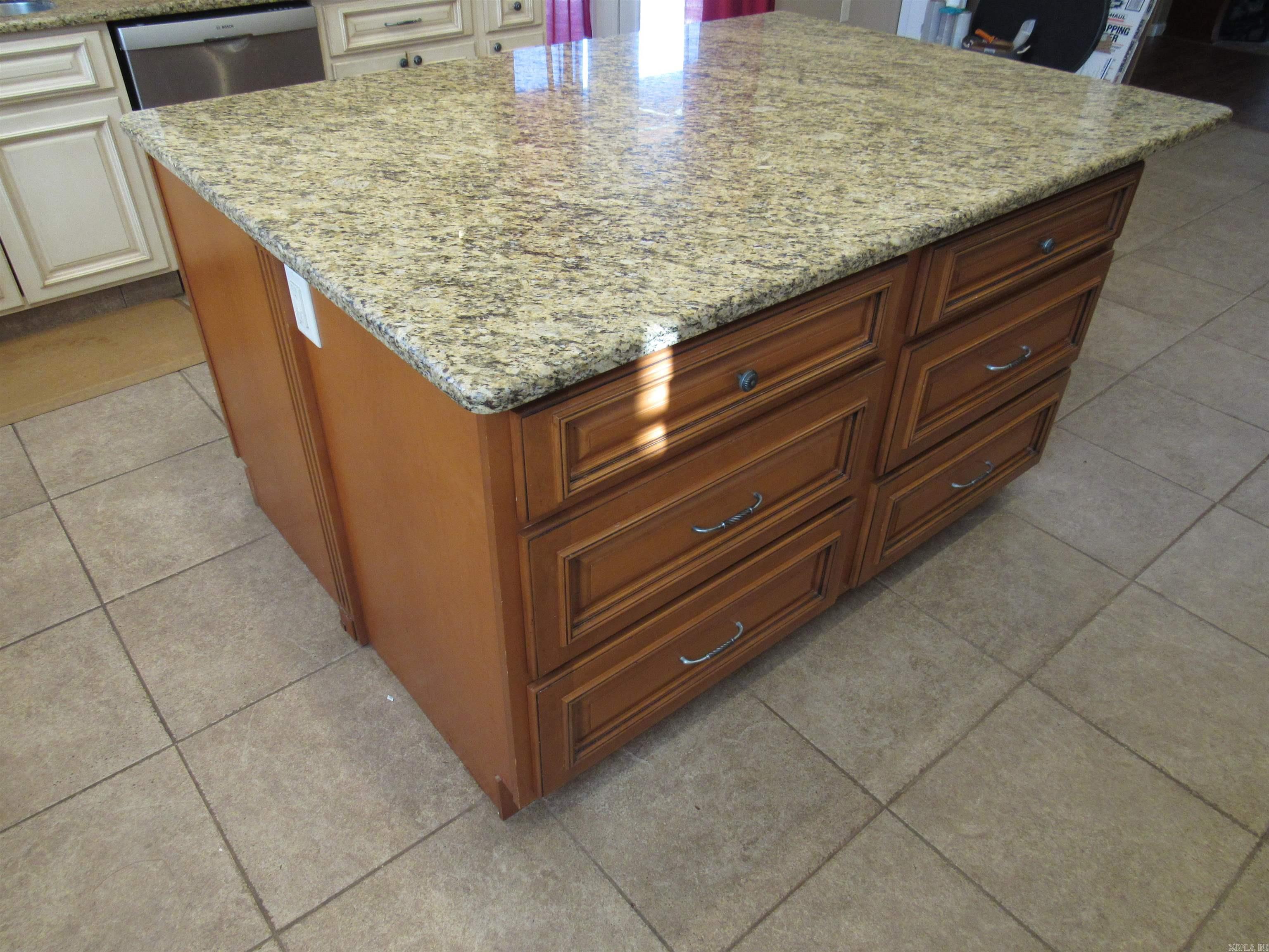 64 Wilson Cove Road Morrilton, AR 72110-9130