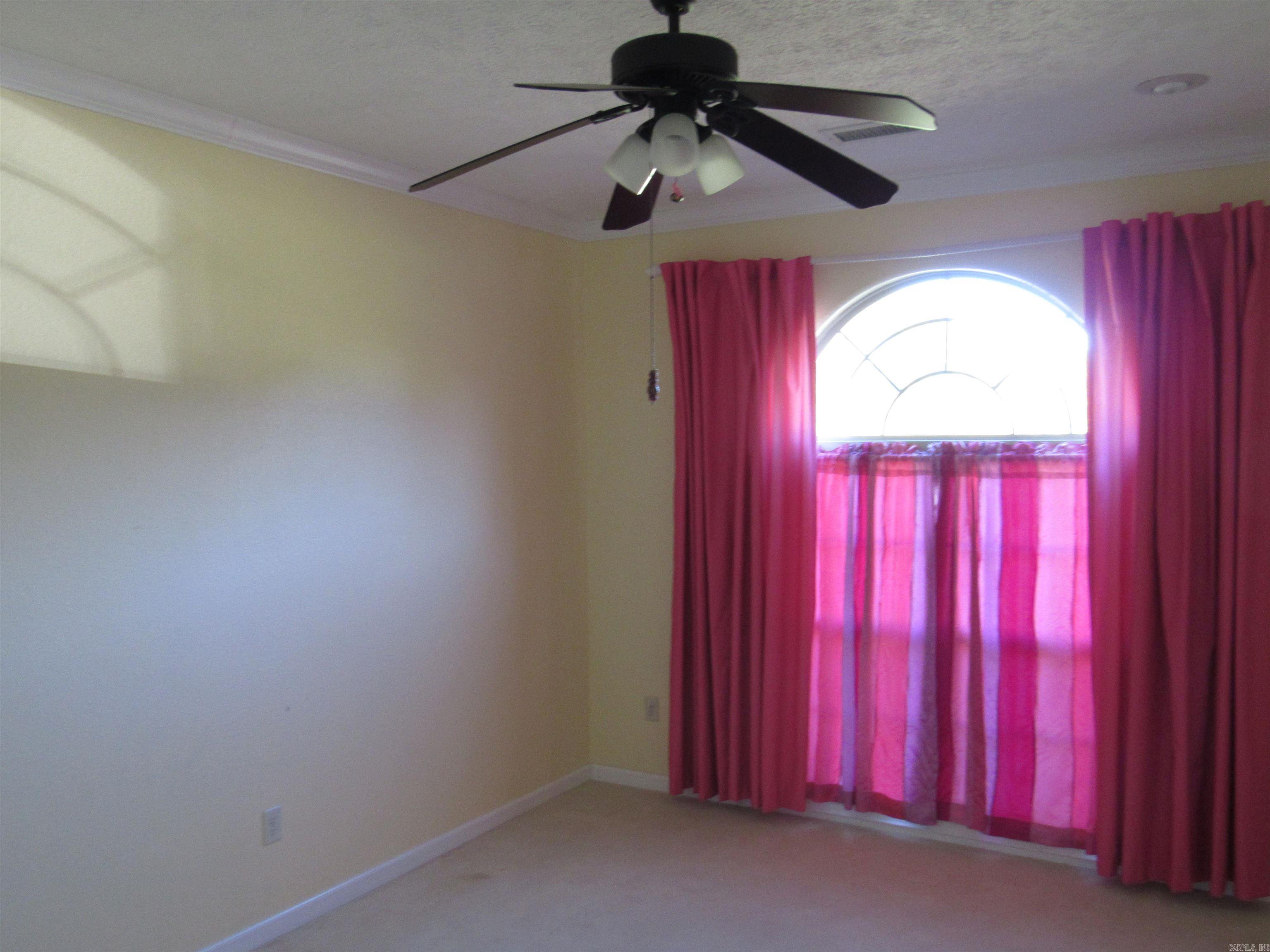 64 Wilson Cove Road Morrilton, AR 72110-9130