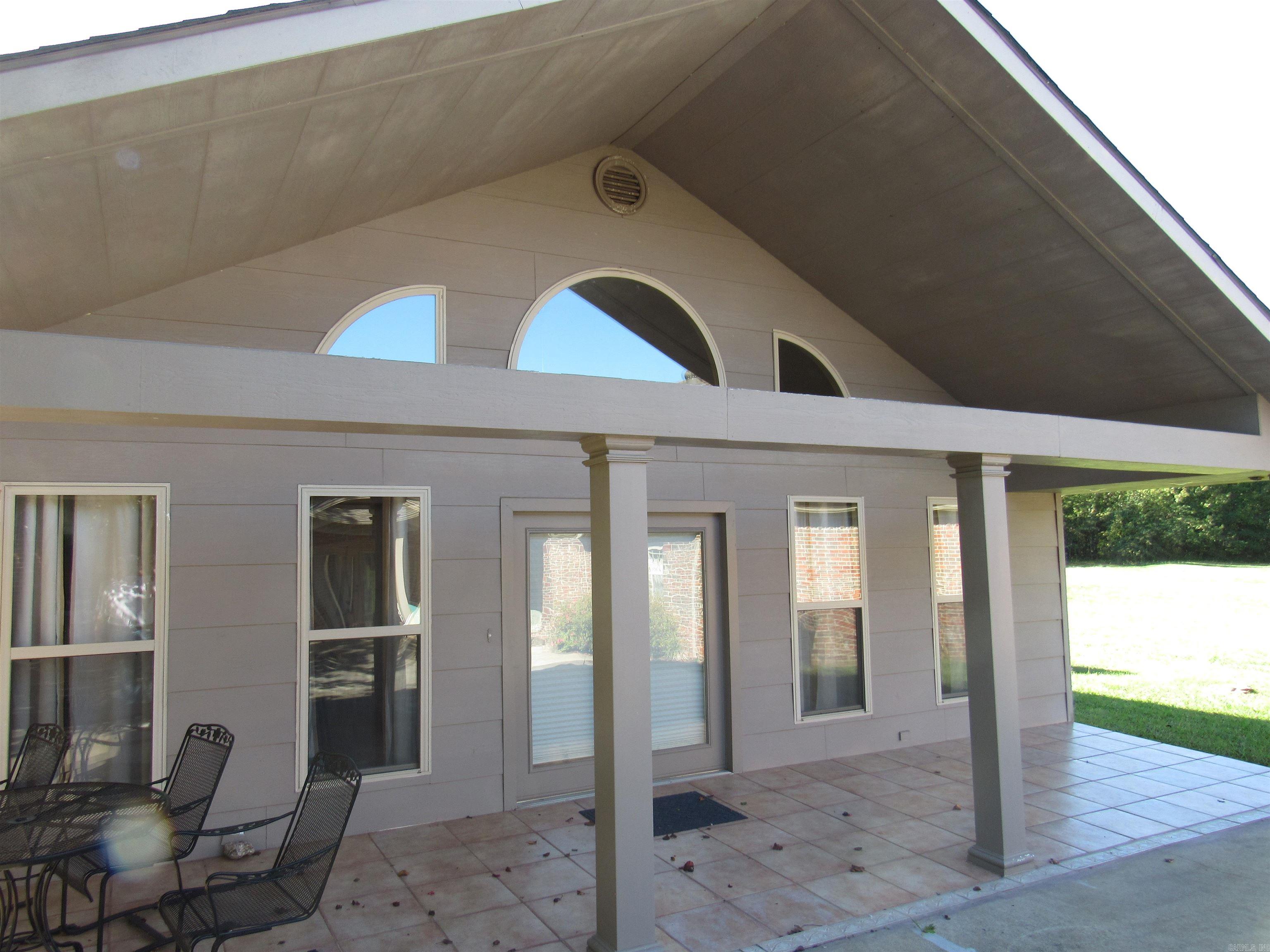 64 Wilson Cove Road Morrilton, AR 72110-9130