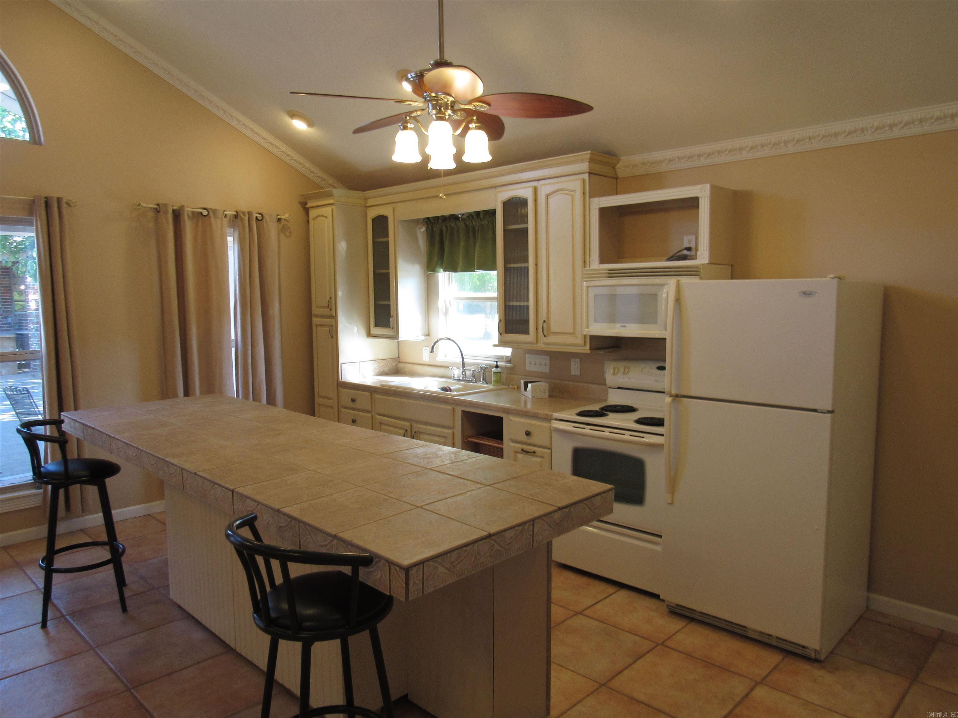 64 Wilson Cove Road Morrilton, AR 72110-9130