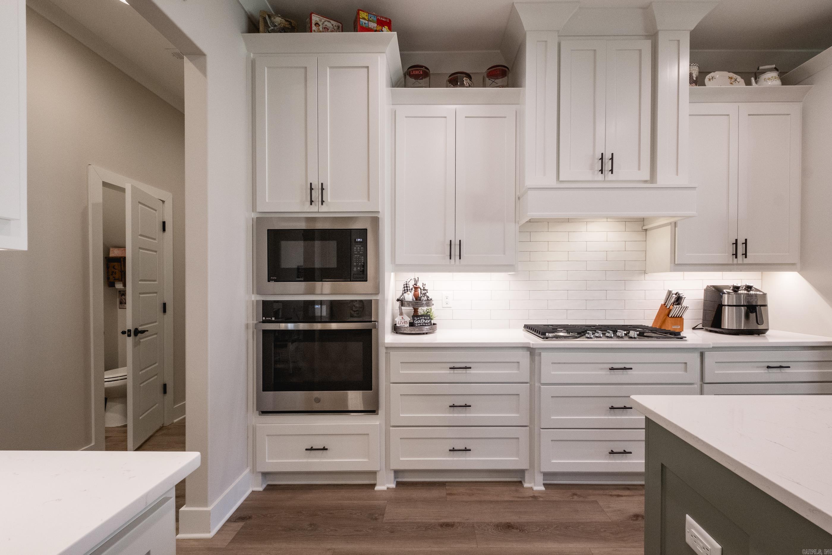 877 Millers Glen Drive Sherwood, AR 72120