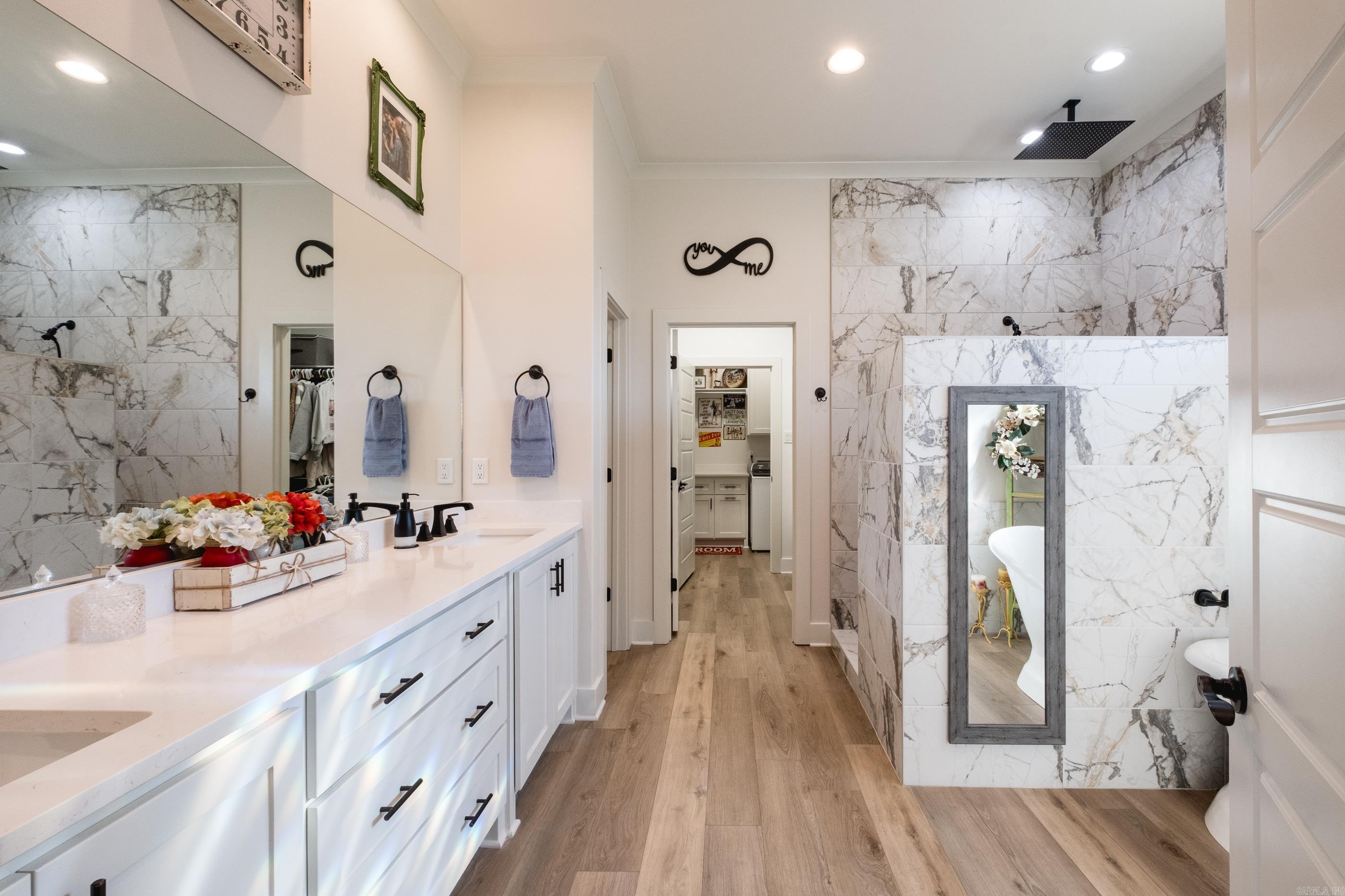 877 Millers Glen Drive Sherwood, AR 72120