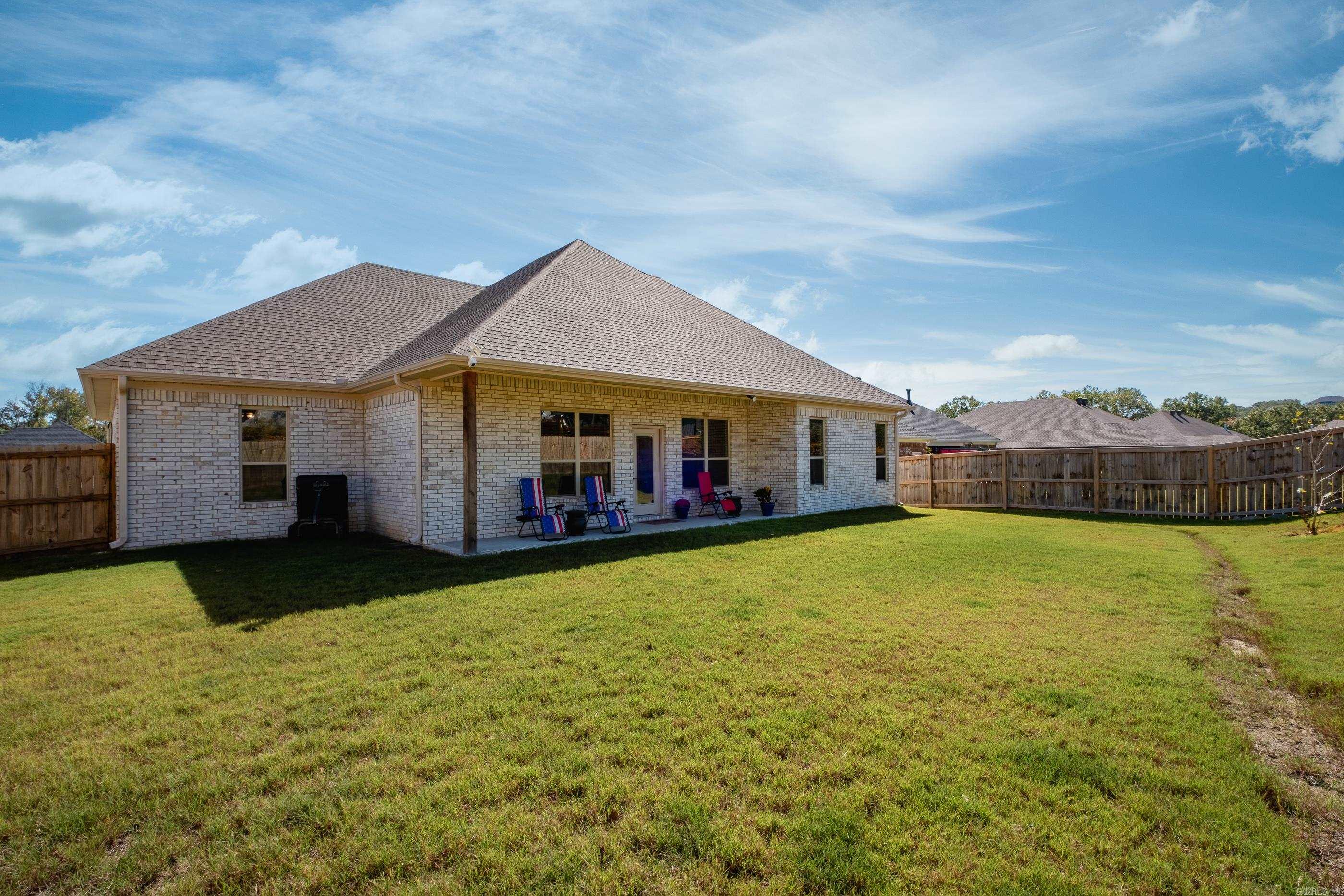 877 Millers Glen Drive Sherwood, AR 72120