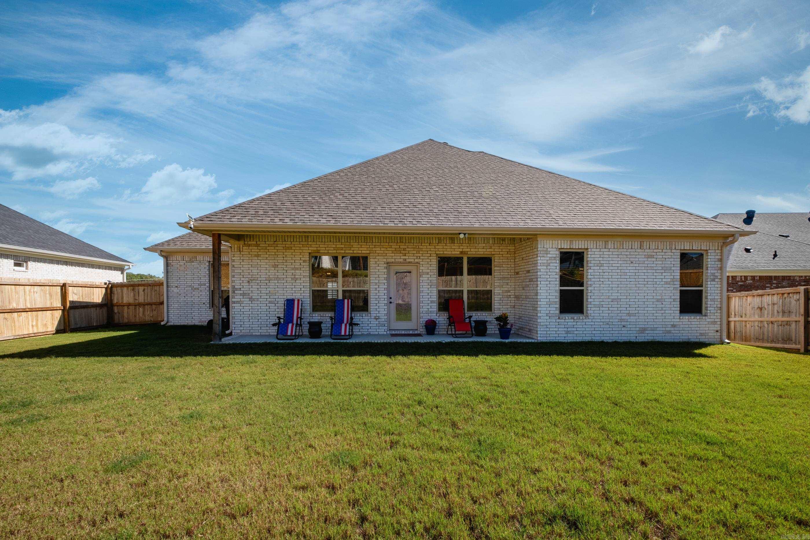 877 Millers Glen Drive Sherwood, AR 72120