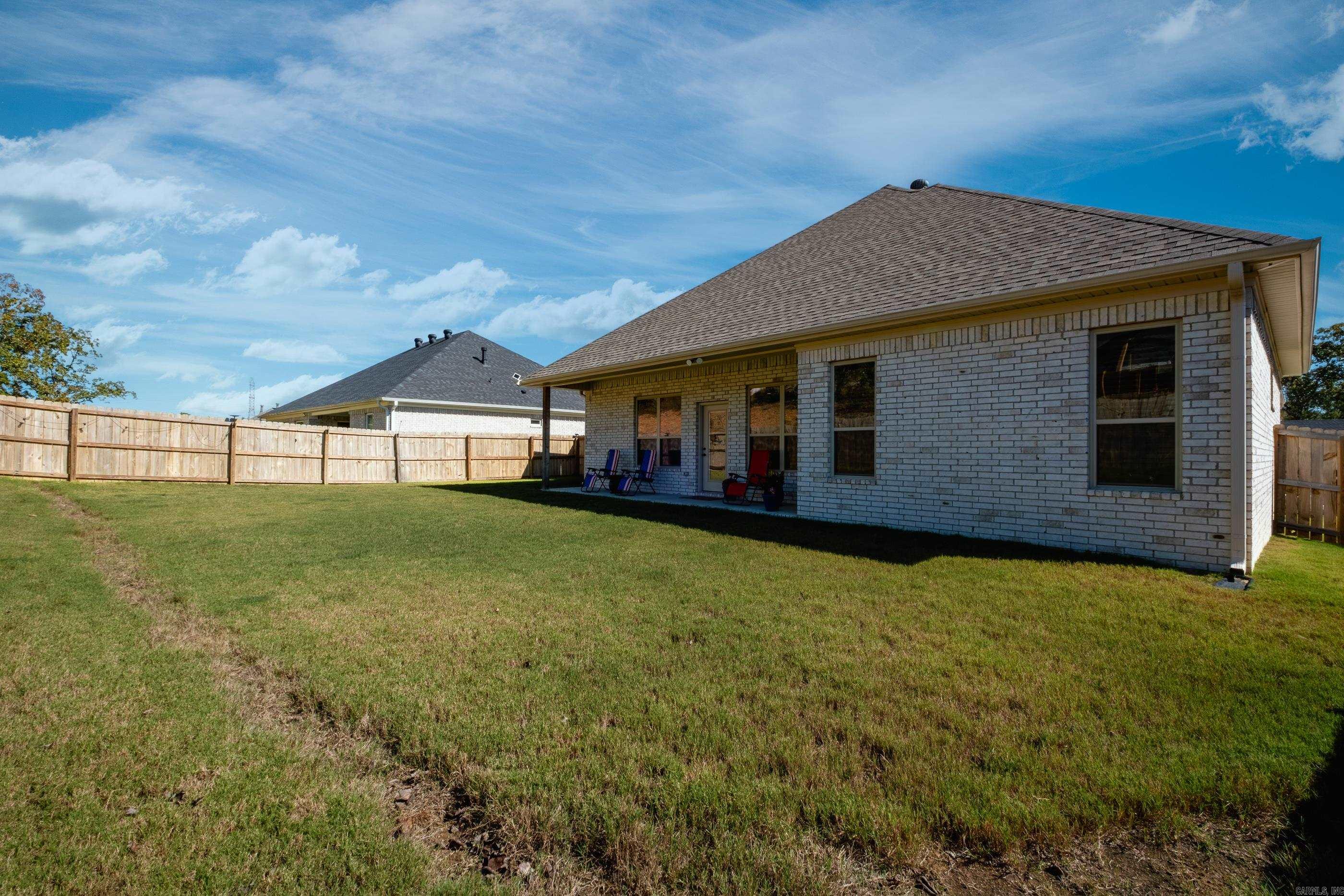 877 Millers Glen Drive Sherwood, AR 72120