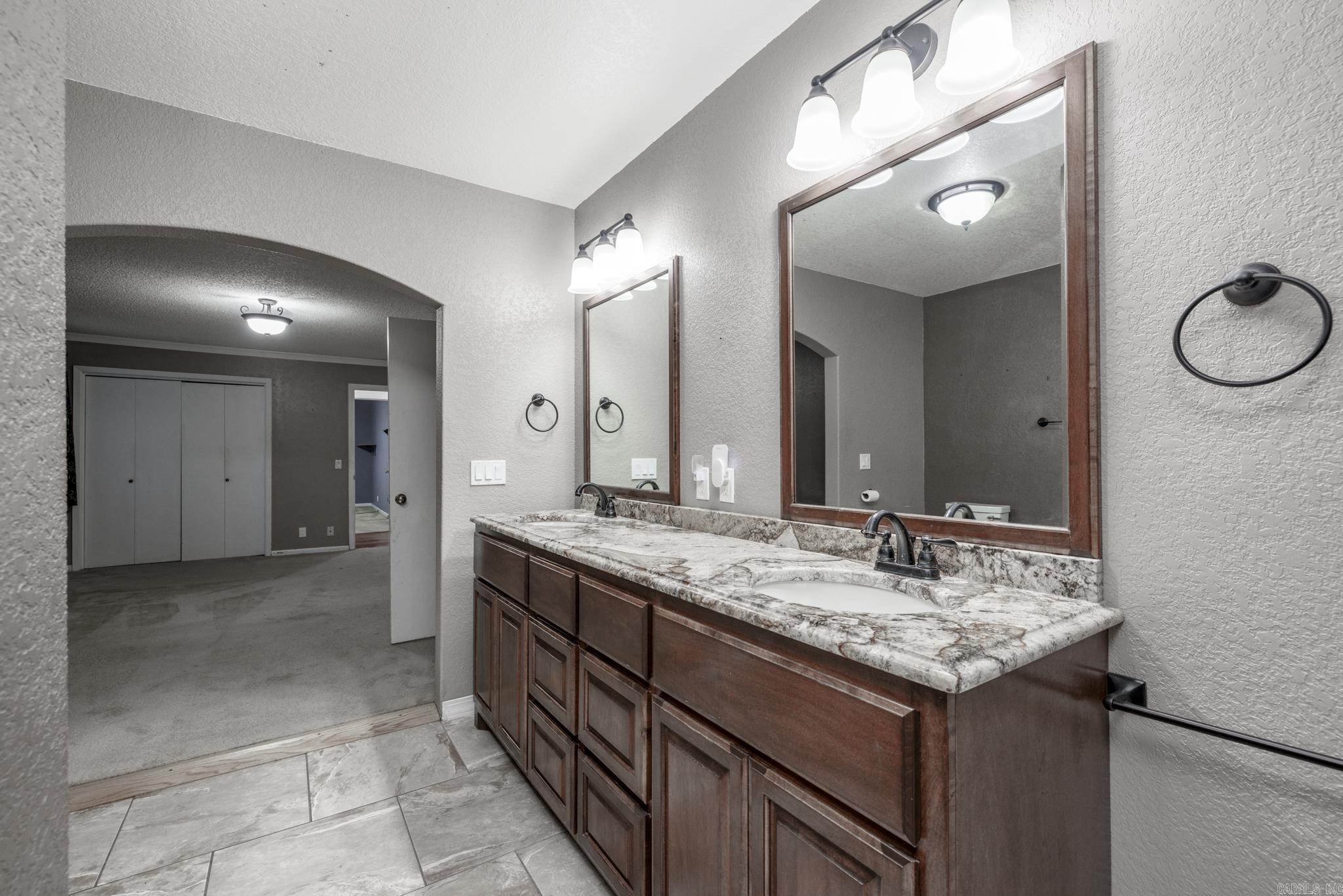 16 Arias Way Hot Springs Village, AR 71909