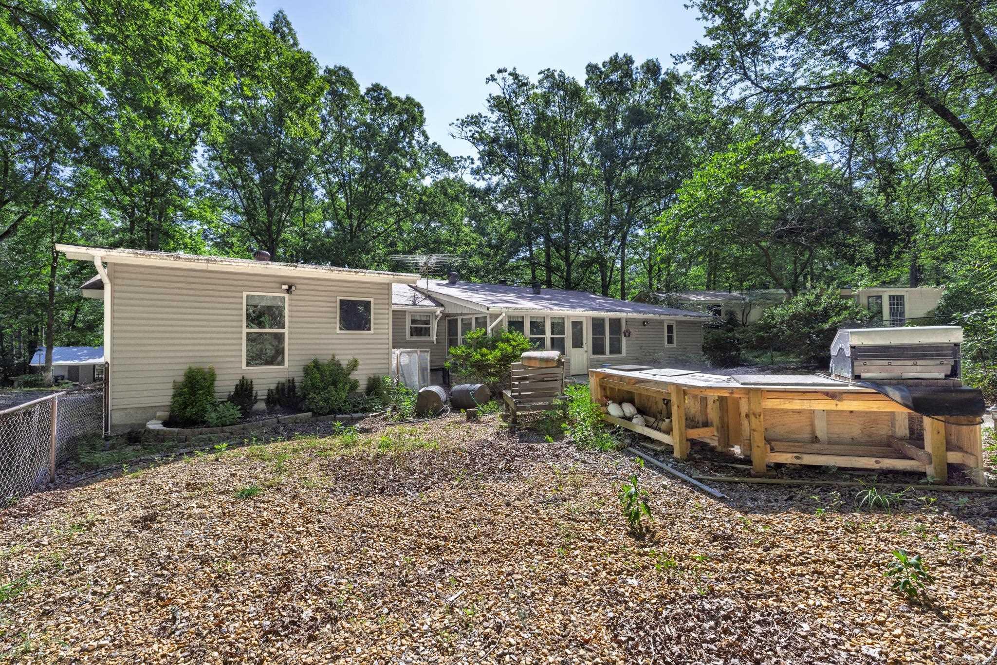 16 Arias Way Hot Springs Village, AR 71909