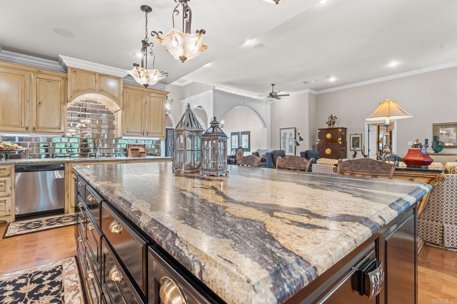 123 Hidden Eagle Terrace  Hot Springs, AR