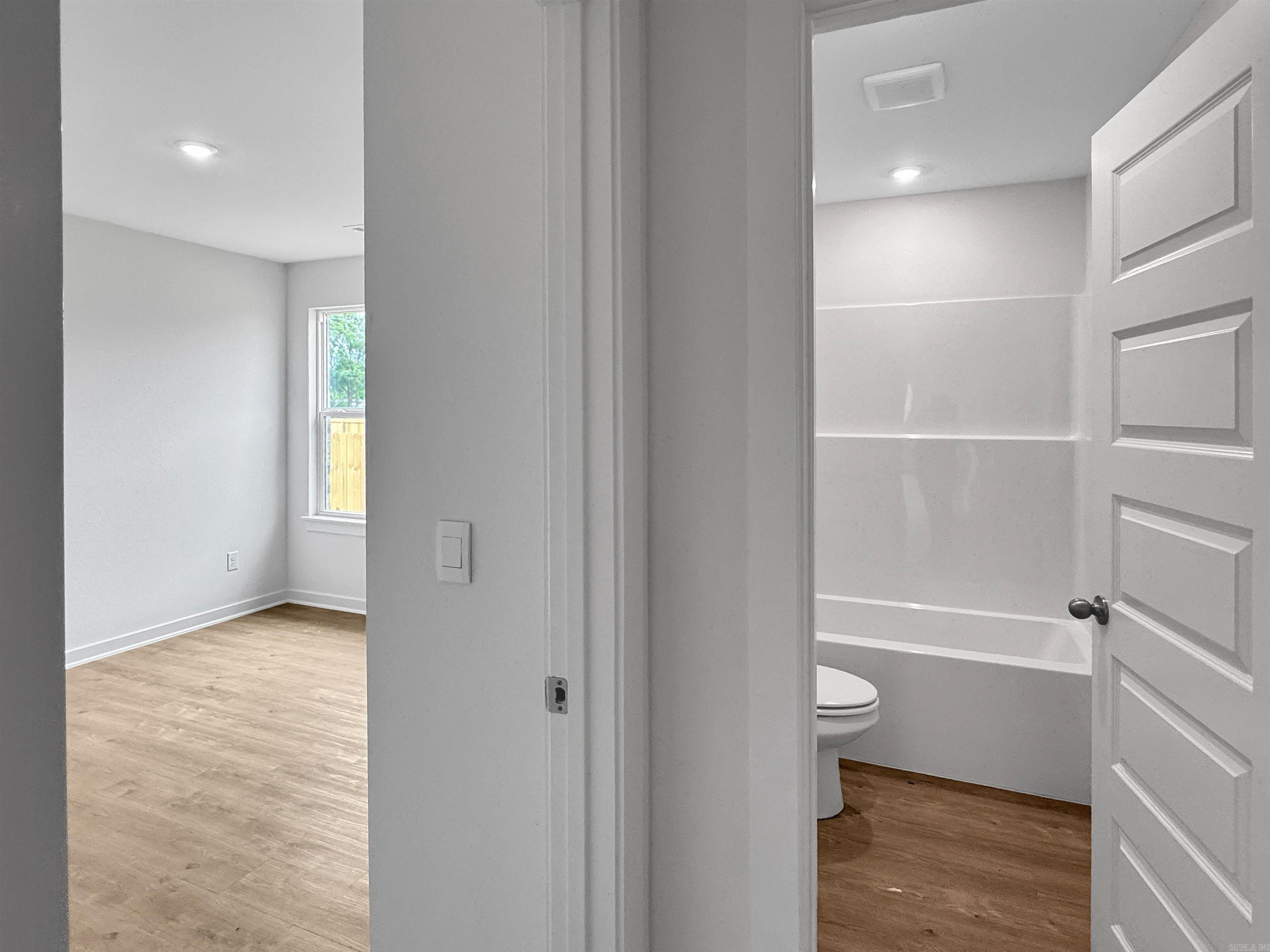 24 Plantation Drive Mayflower, AR 72106