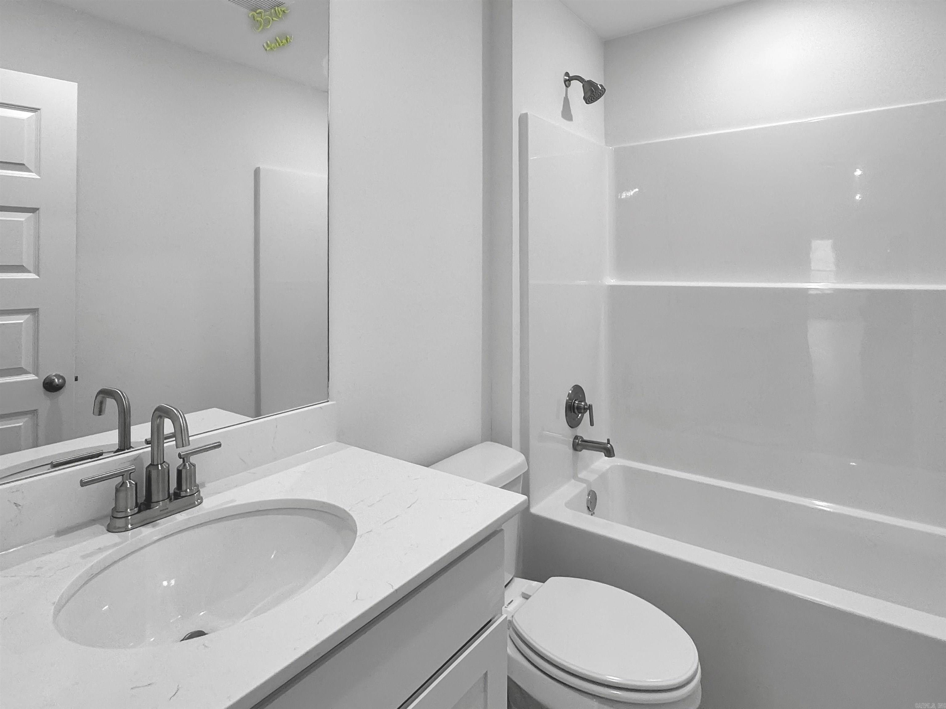 24 Plantation Drive Mayflower, AR 72106