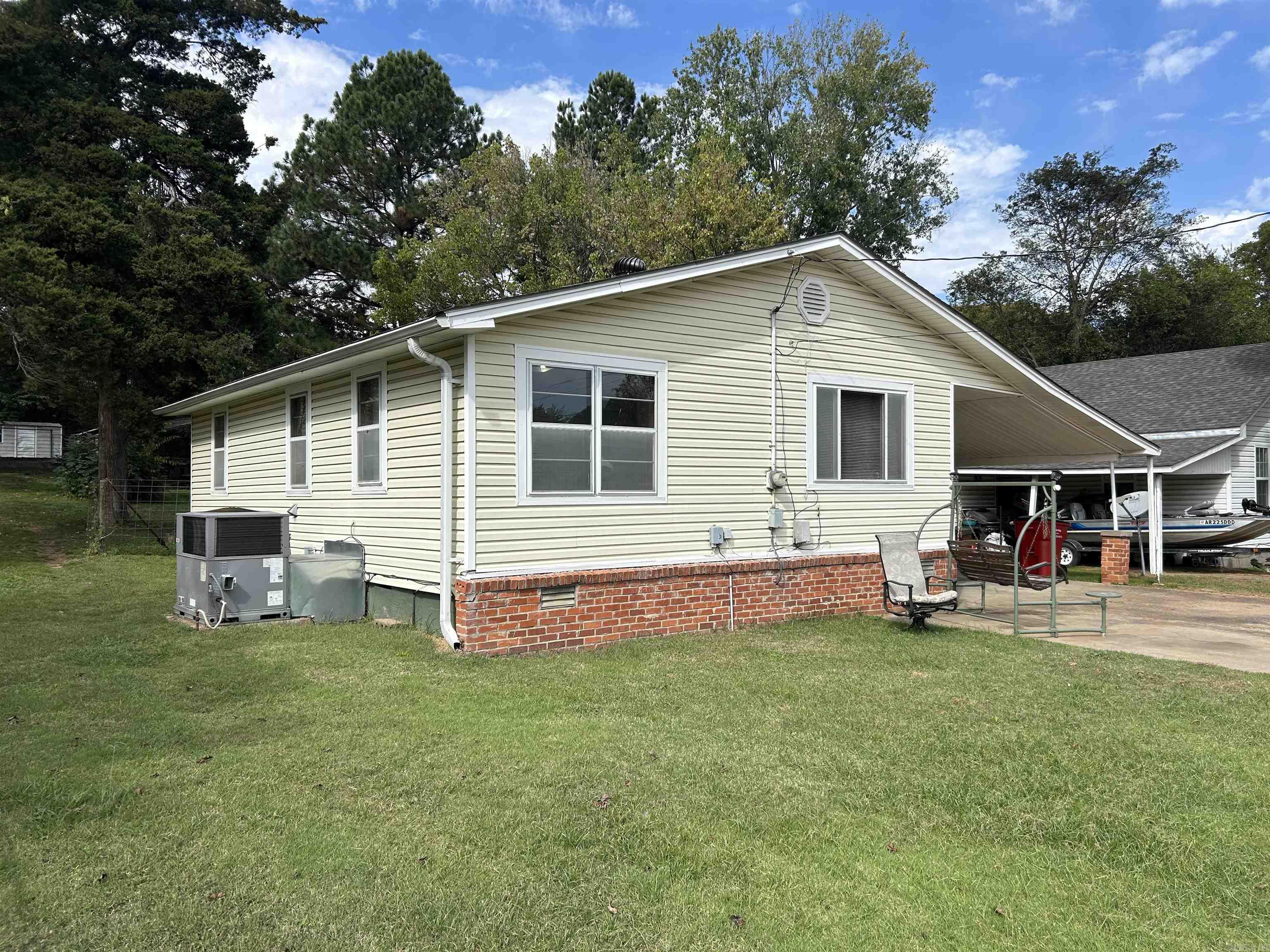 701 N Moose  Morrilton, AR
