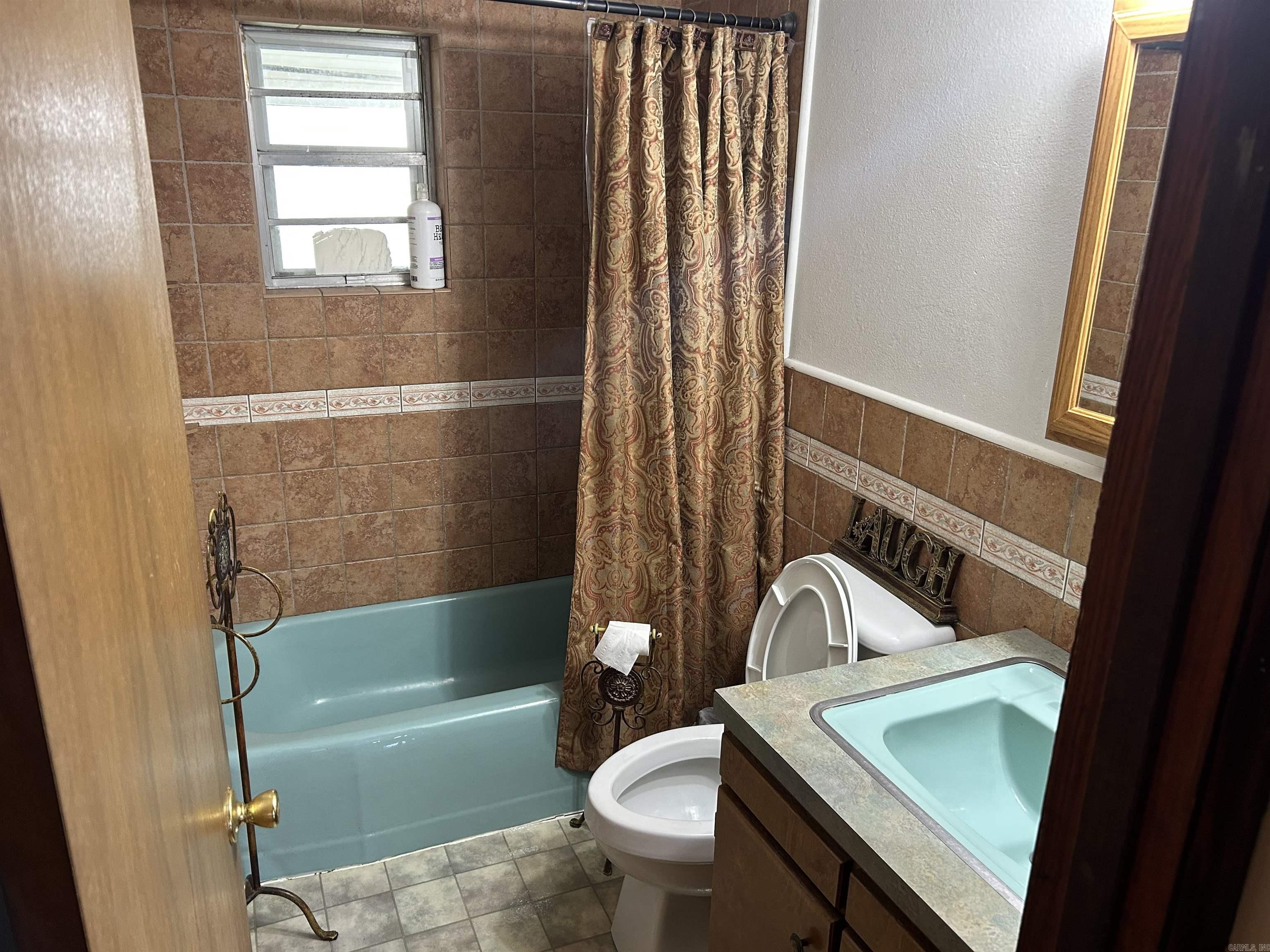 701 N Moose  Morrilton, AR