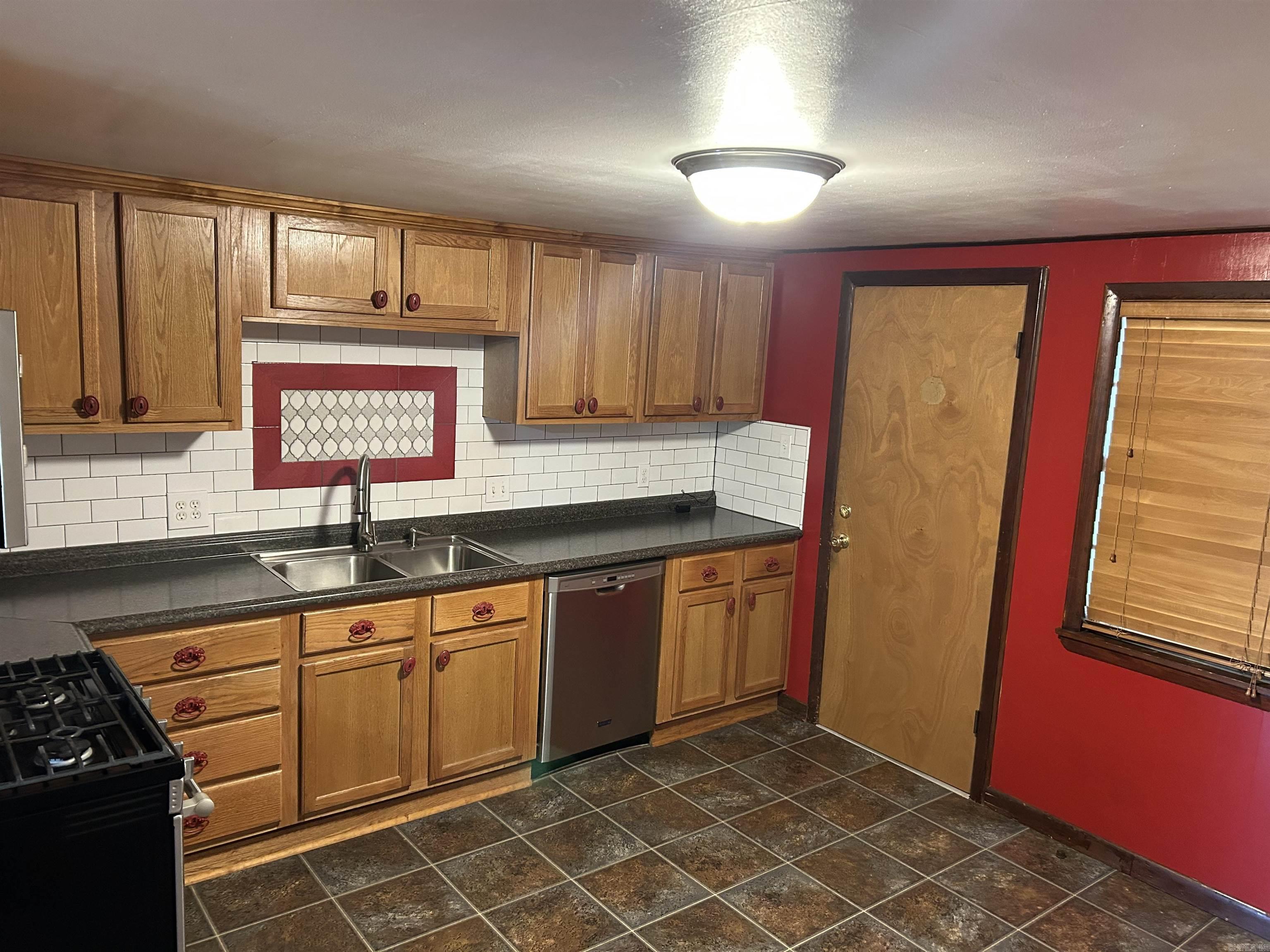 701 N Moose  Morrilton, AR