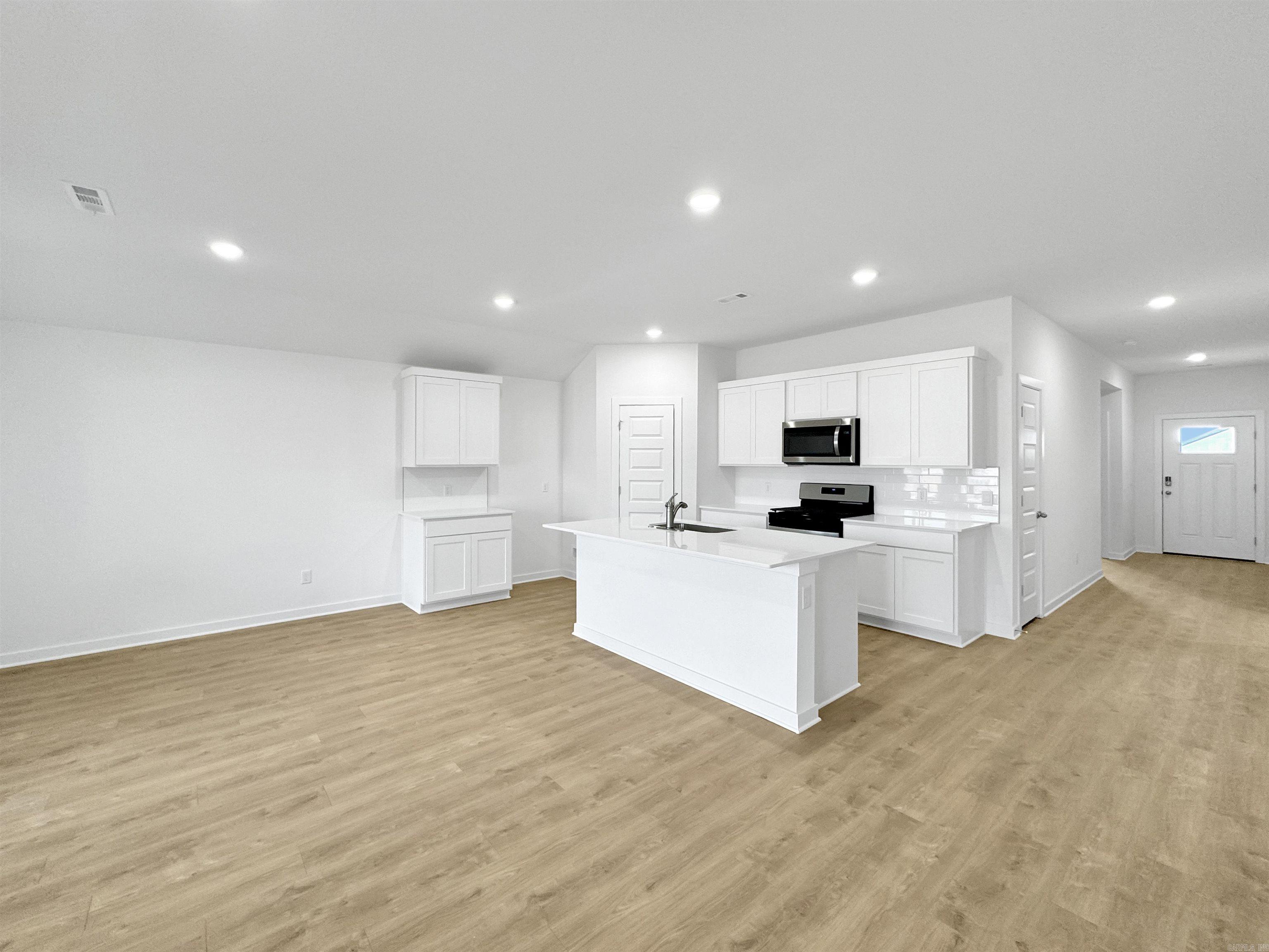 26 Plantation  Mayflower, AR