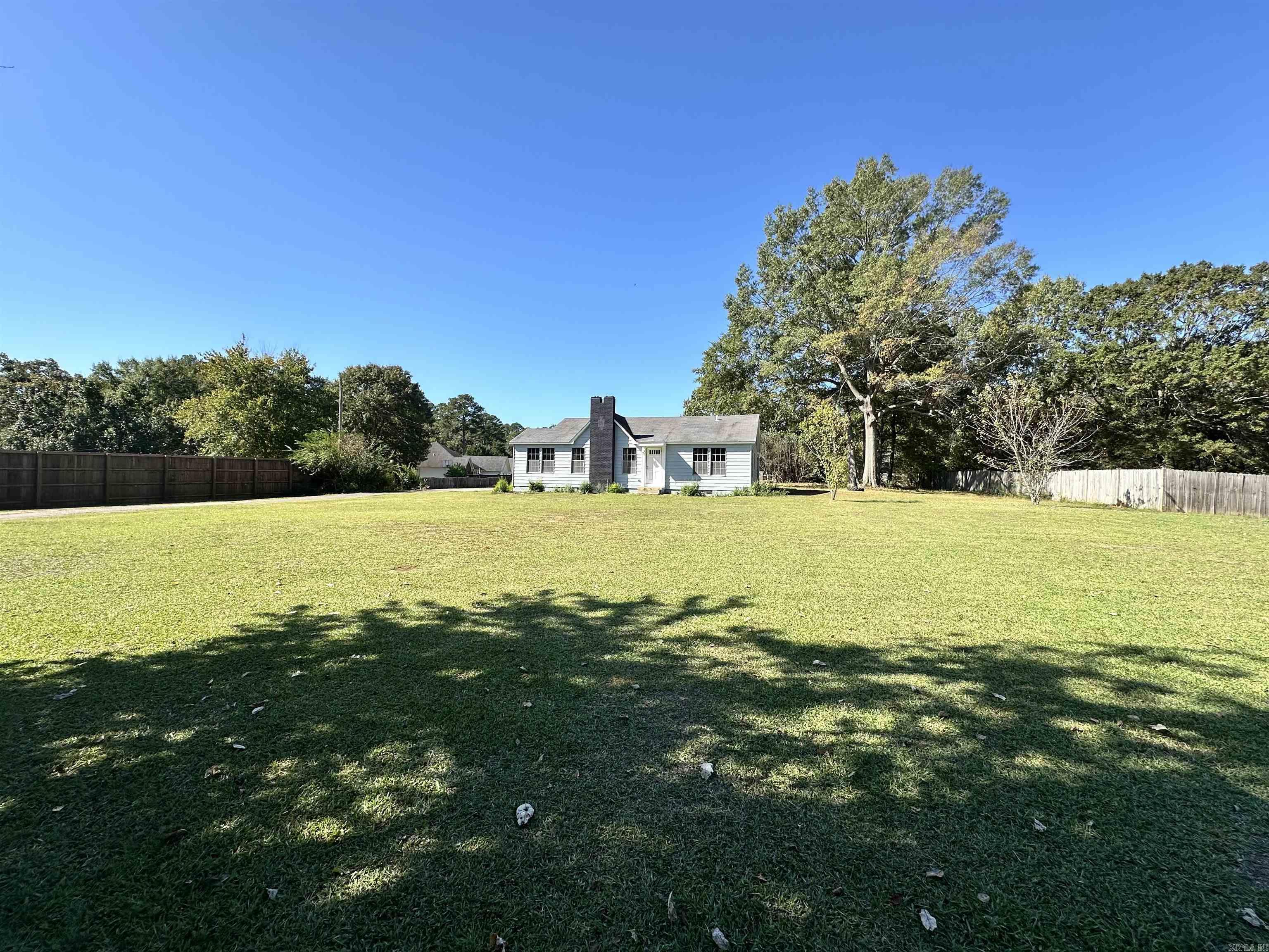 1207 N Arch Street  Sheridan, AR