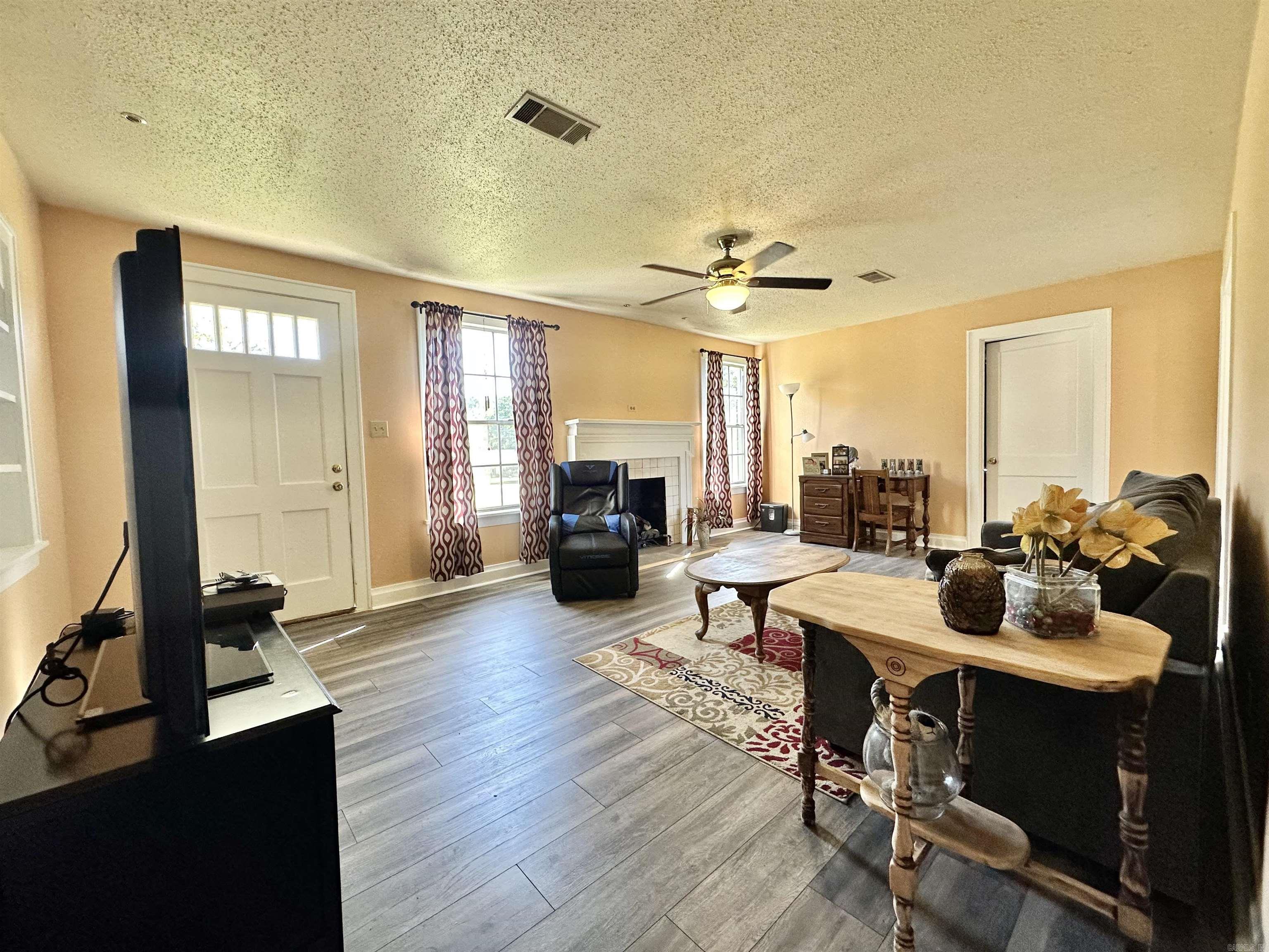 1207 N Arch Street  Sheridan, AR