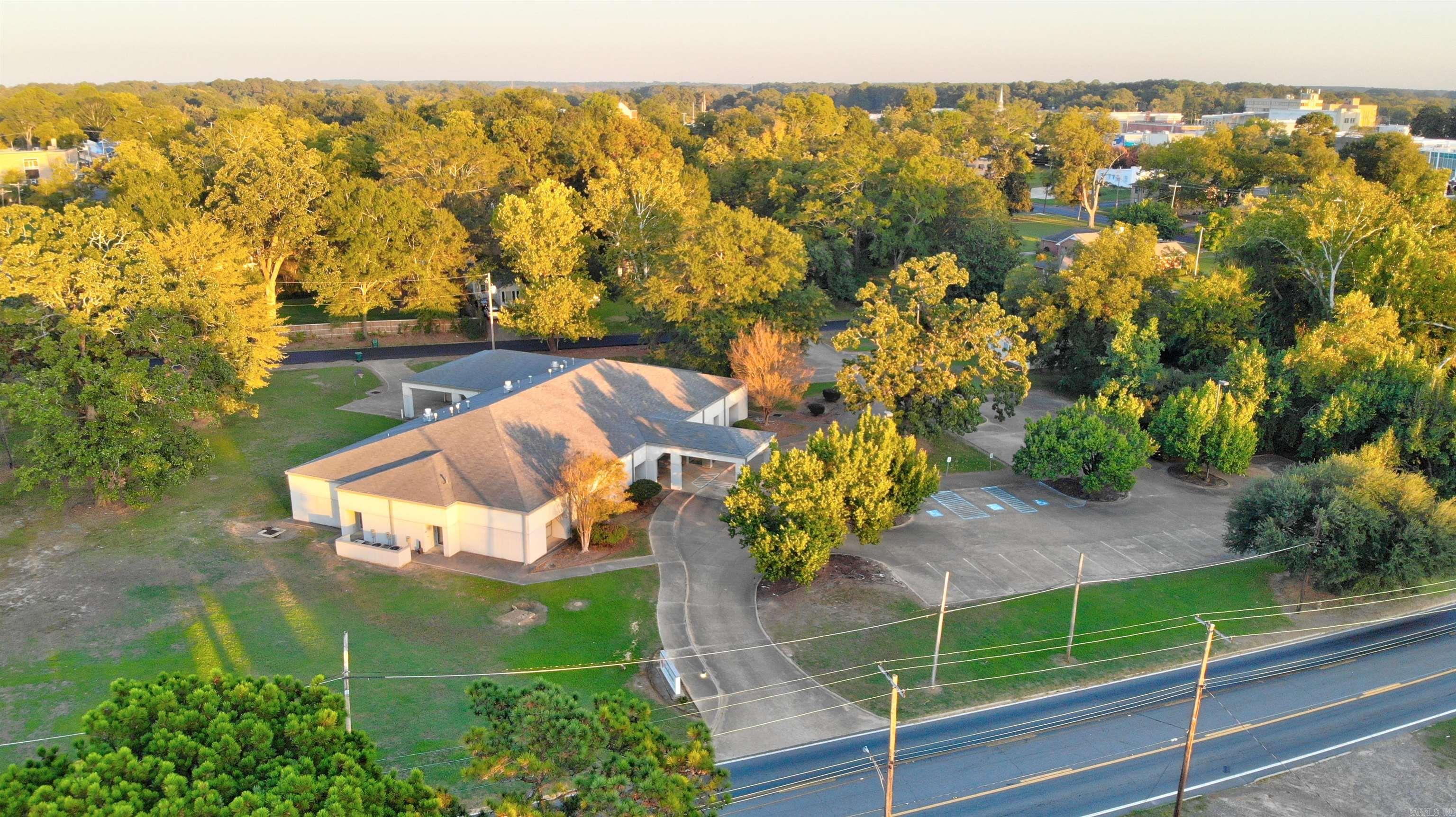 412 N Vine  Magnolia, AR