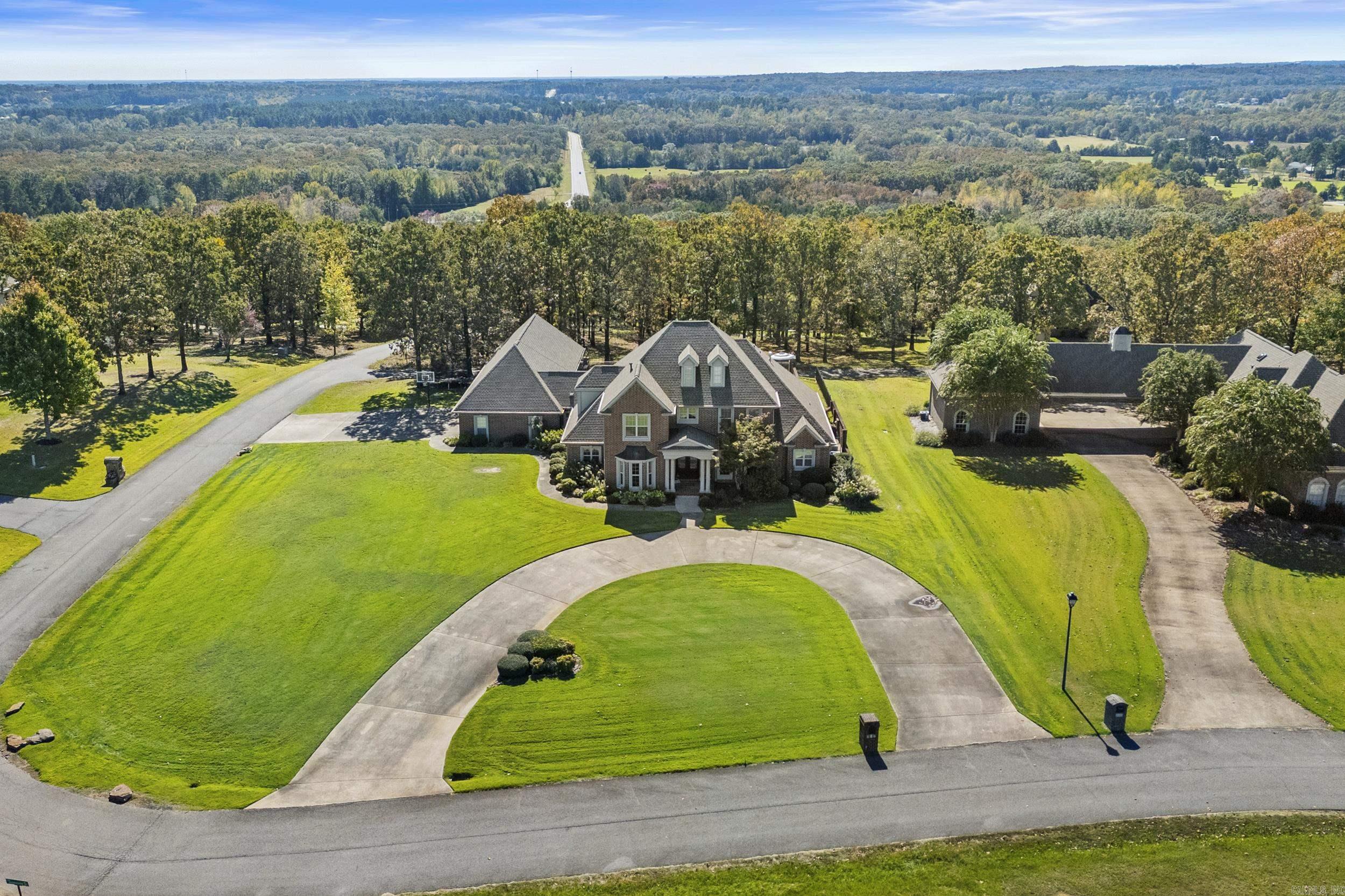 101 Summerview  Searcy, AR