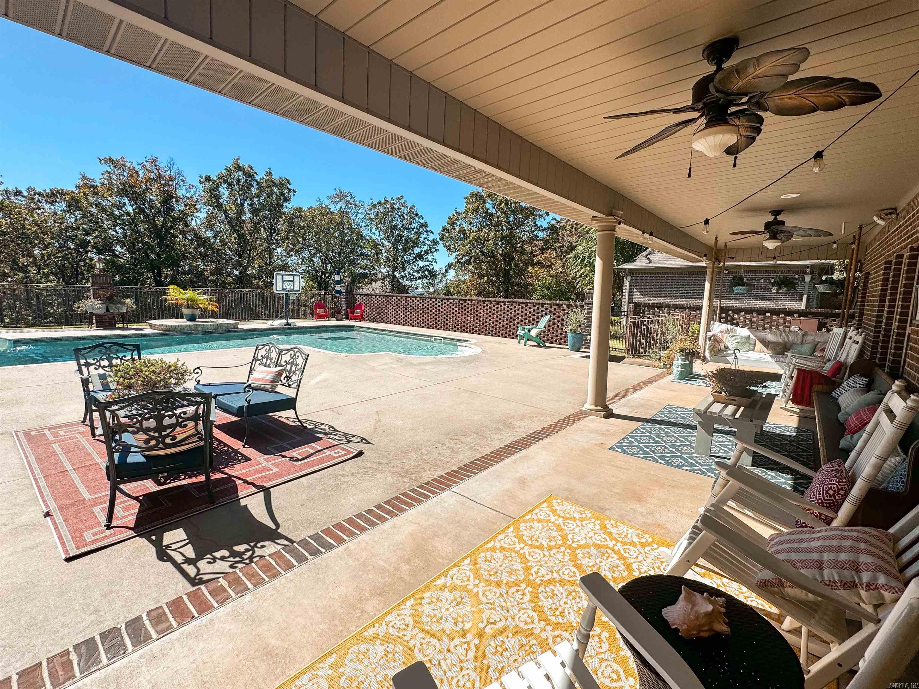 101 Summerview  Searcy, AR