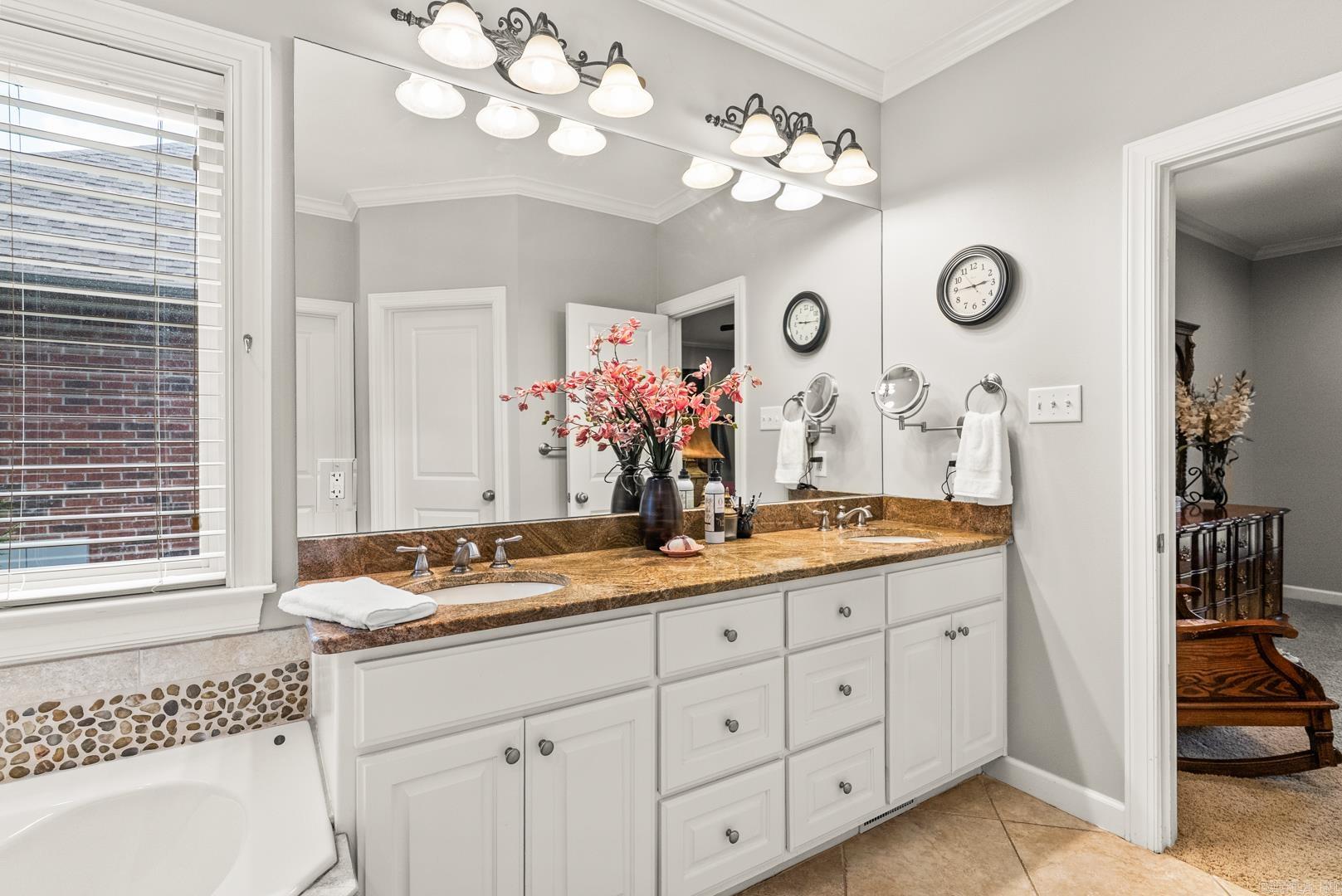 13717 Foxfield Lane Little Rock, AR 72211