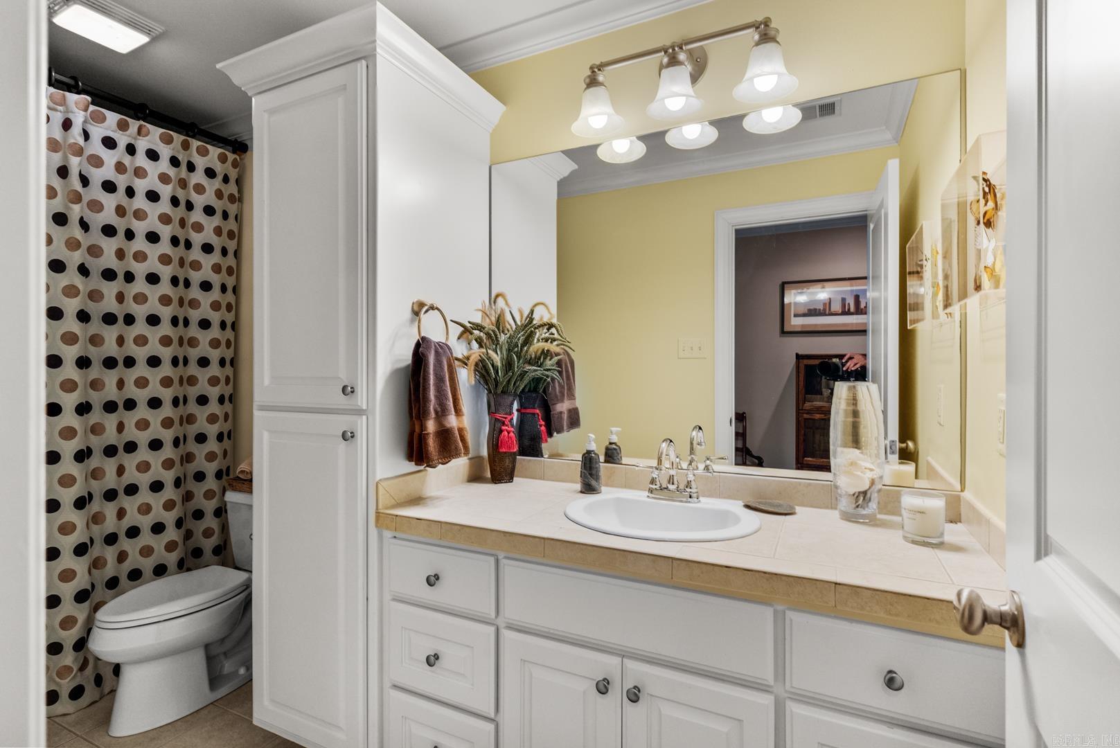 13717 Foxfield Lane Little Rock, AR 72211