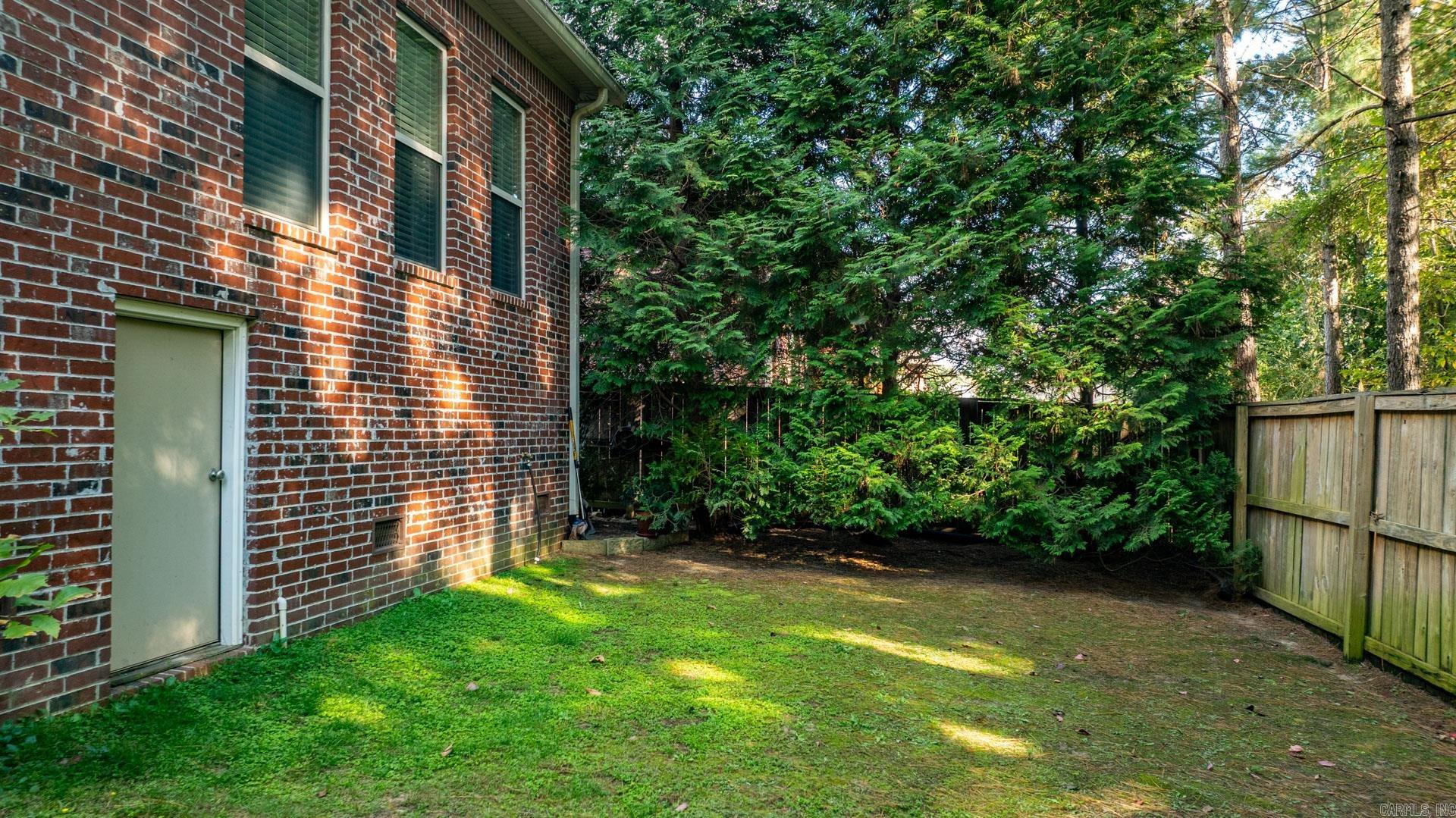 13717 Foxfield Lane Little Rock, AR 72211