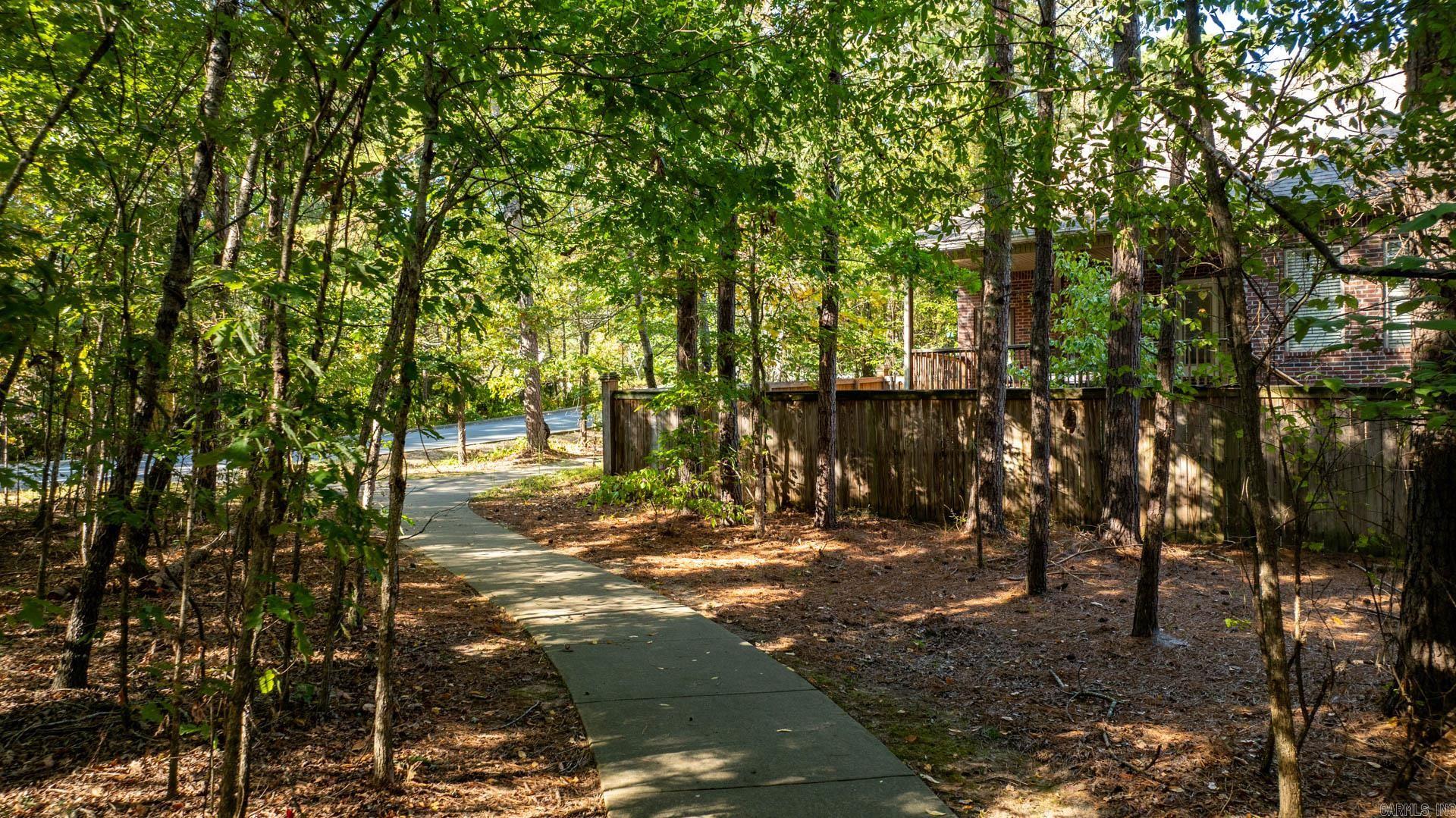 13717 Foxfield Lane Little Rock, AR 72211