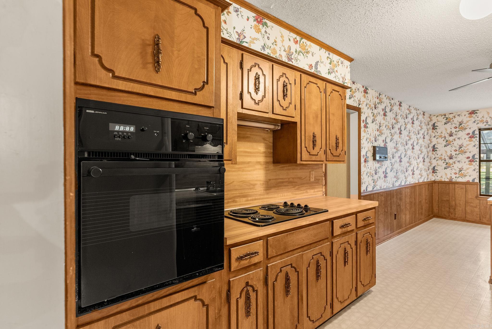 8 Beaconsfield Court Sherwood, AR 72120