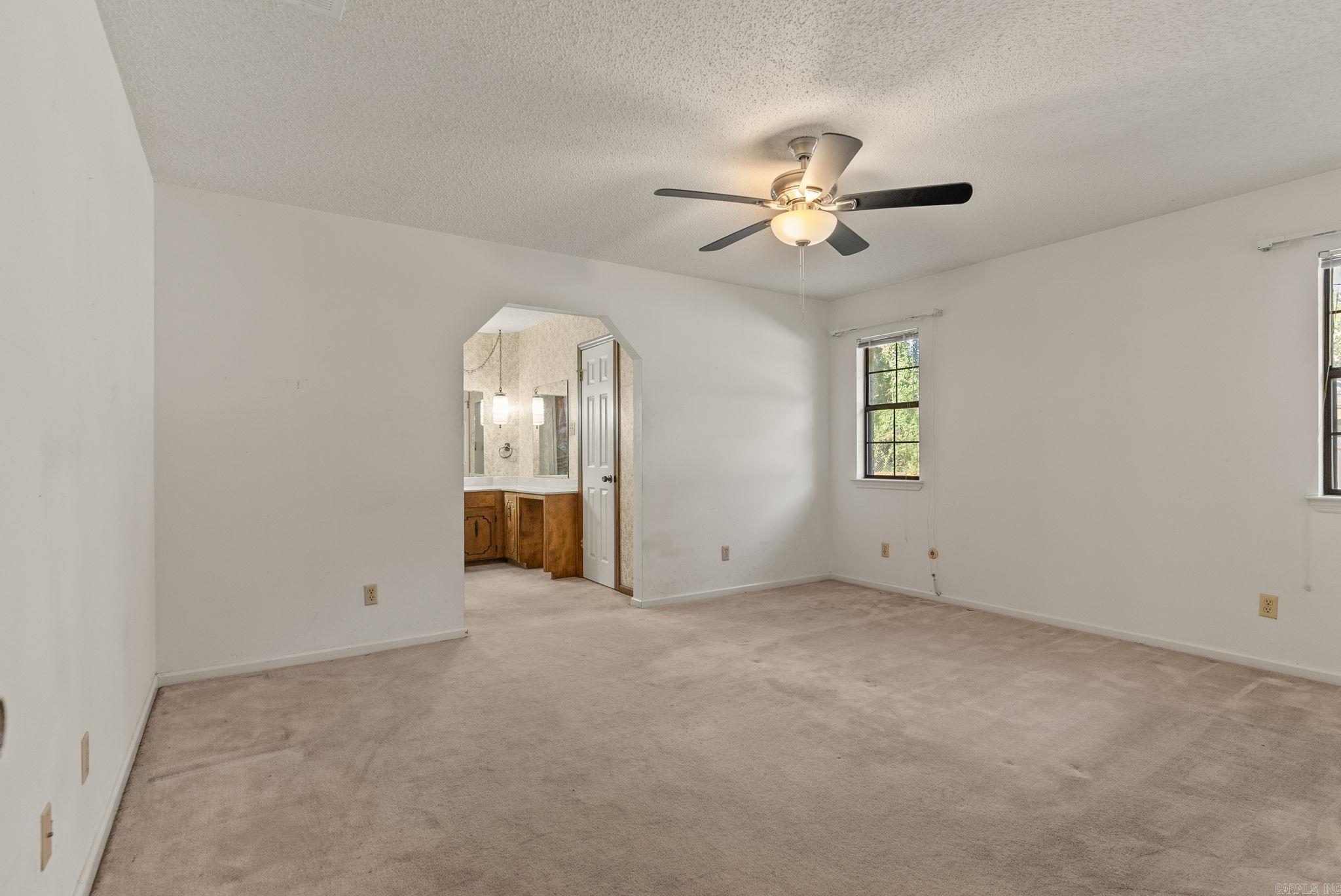 8 Beaconsfield Court Sherwood, AR 72120