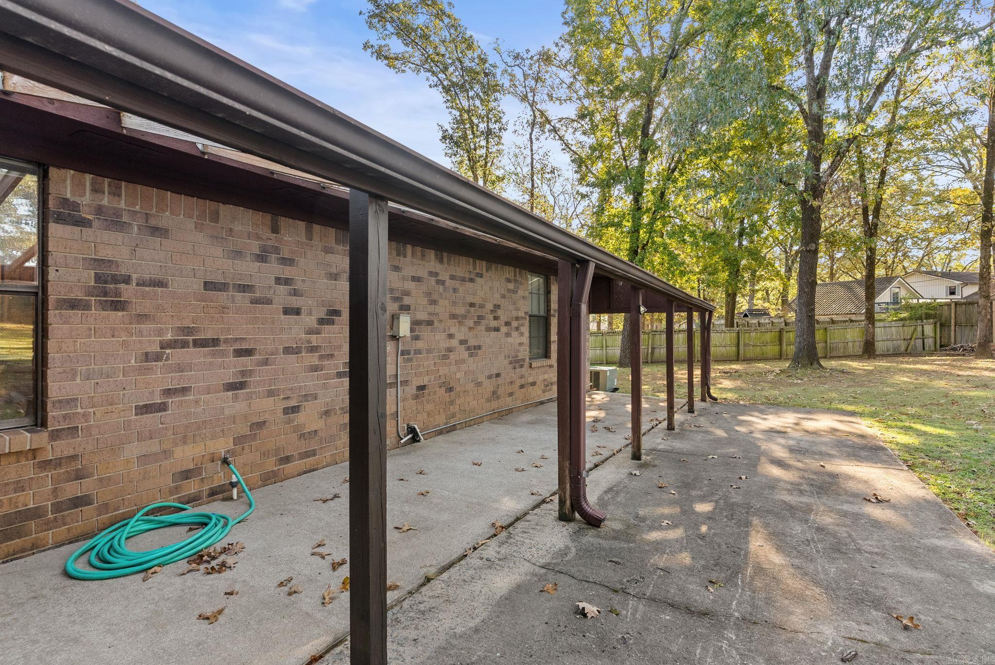 8 Beaconsfield Court Sherwood, AR 72120