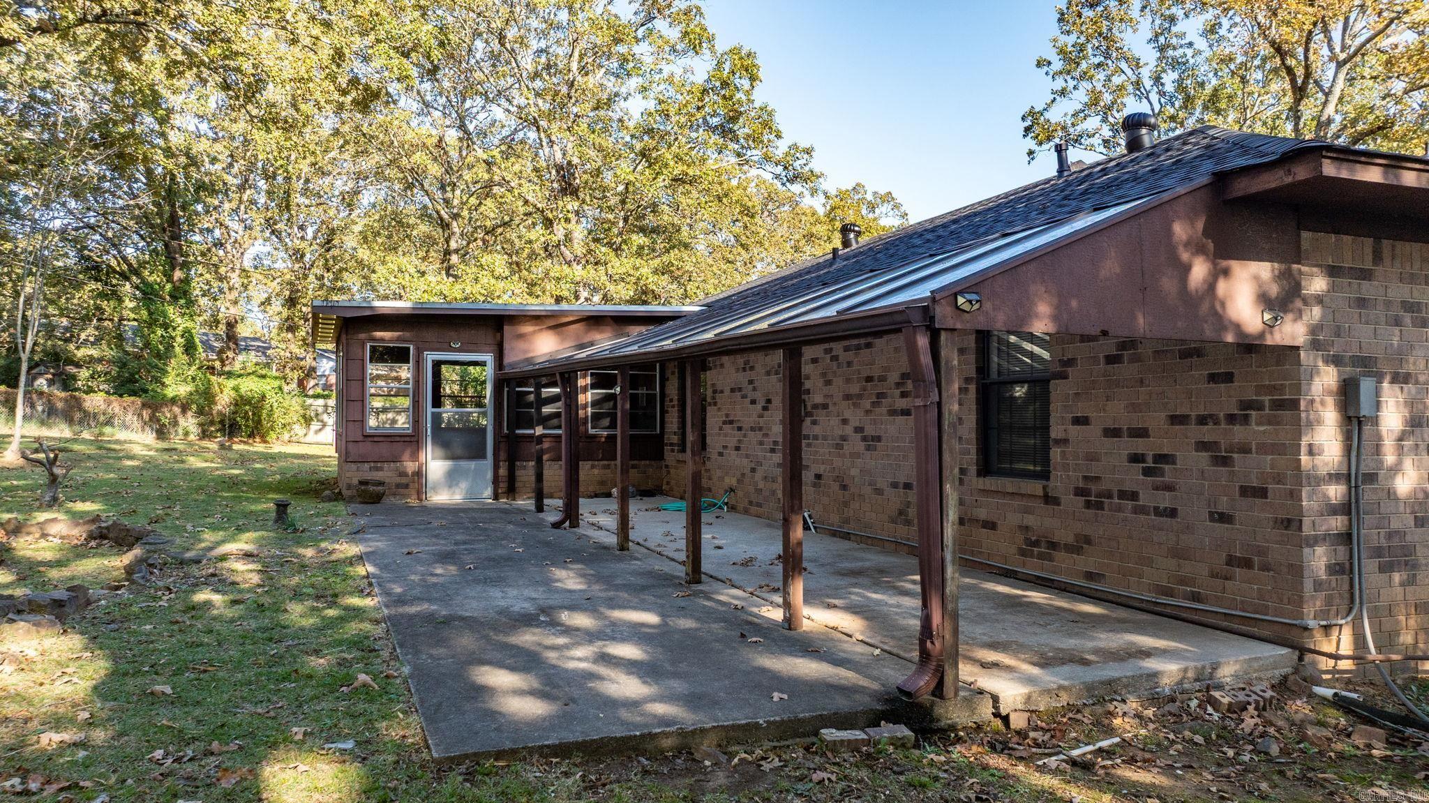 8 Beaconsfield Court Sherwood, AR 72120