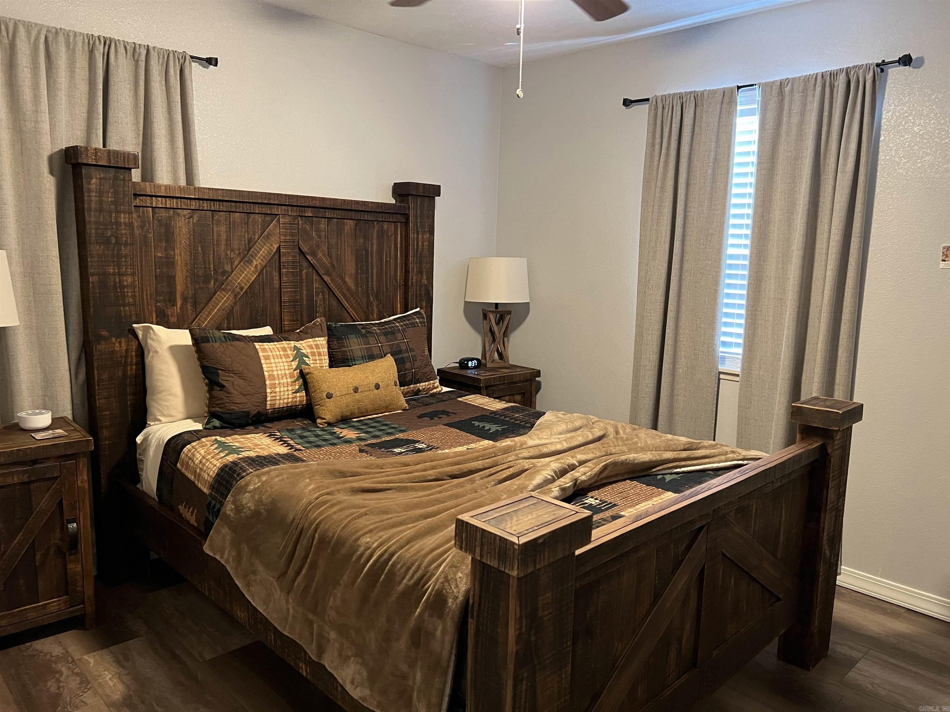 296 NC 2864  Marble Falls, AR