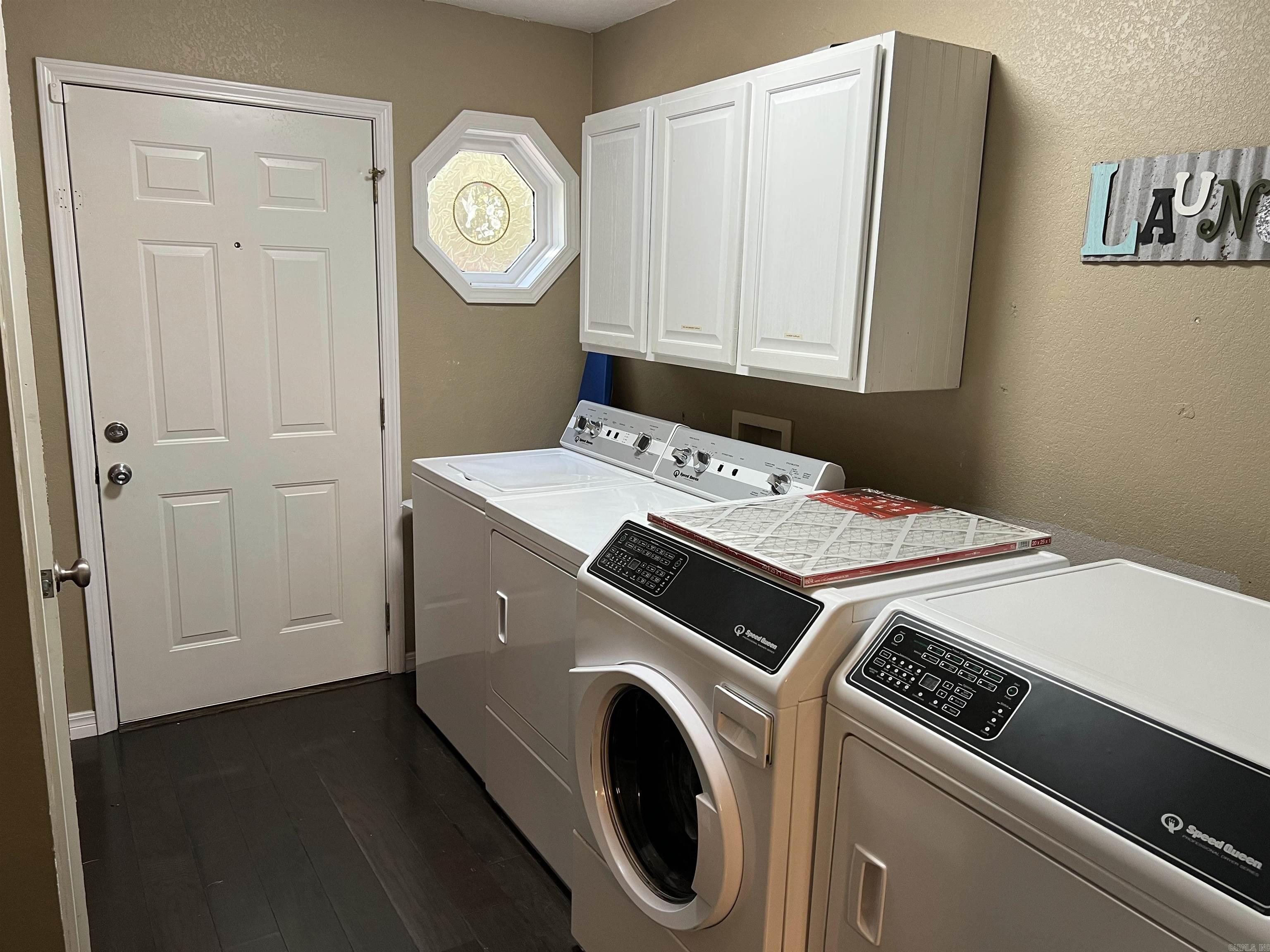 296 NC 2864  Marble Falls, AR