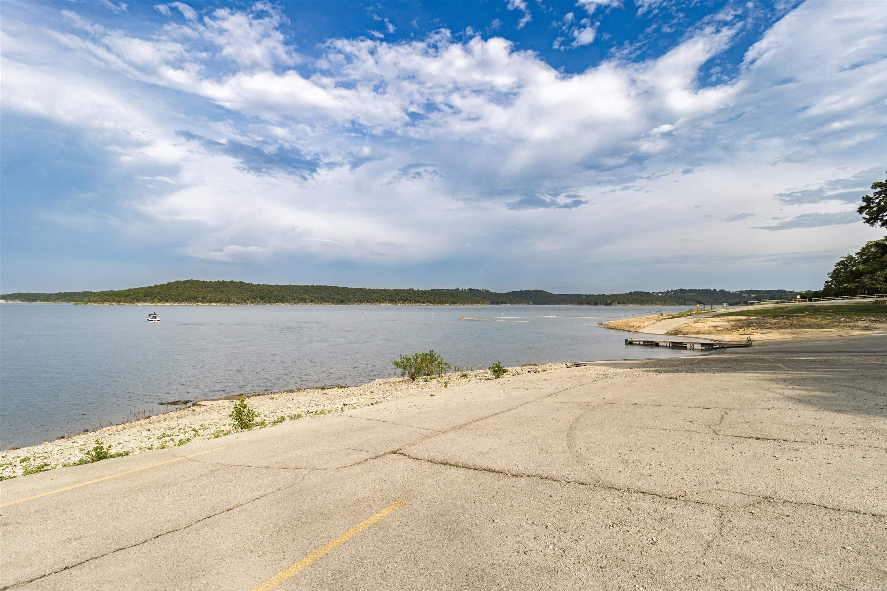 4200 Norfolk River  Norfork, AR